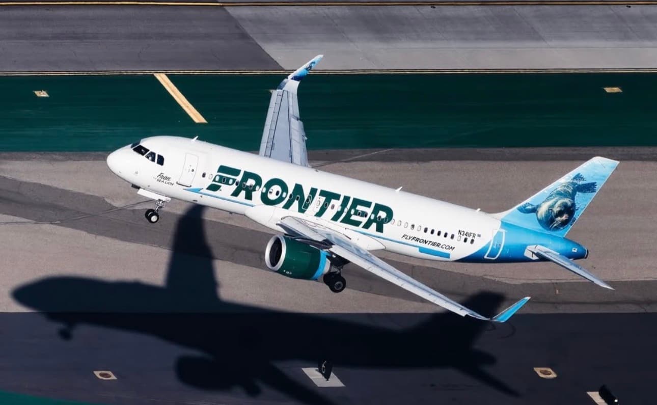 Turismo anuncia nuevas rutas de Frontier para la temporada de fin de año