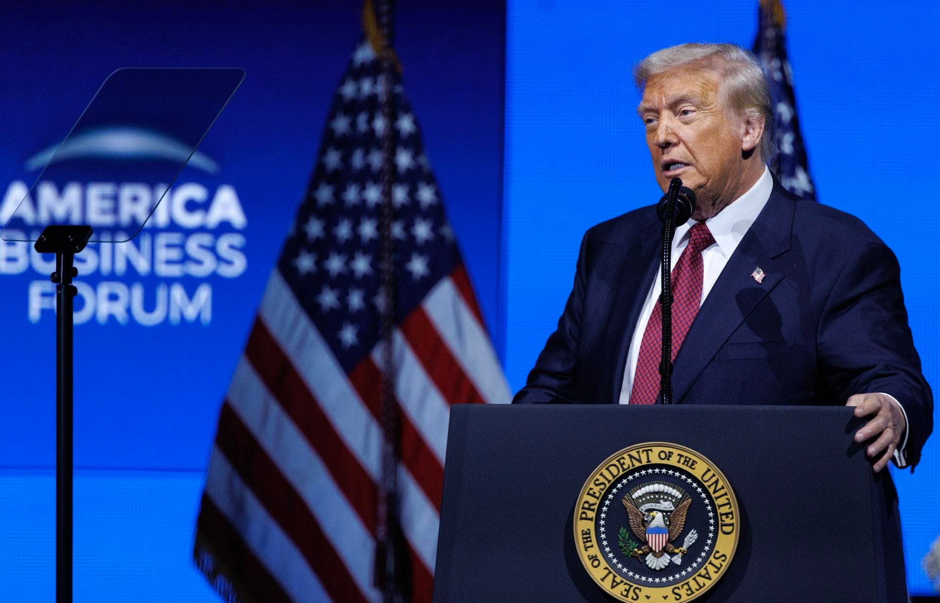 [VIDEO] Trump dice que "Miami será un refugio" para "escapar del régimen comunista de Nueva York"