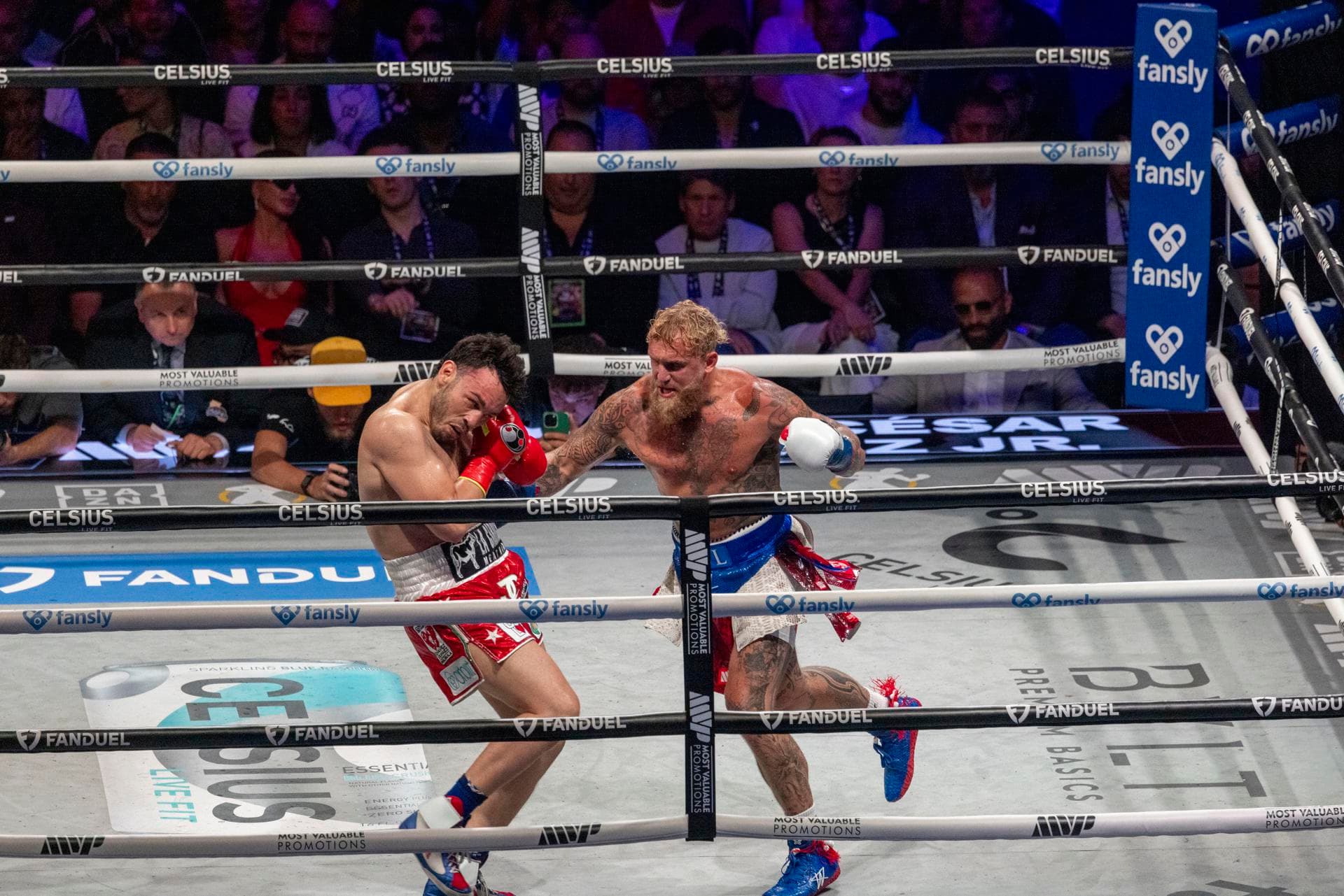 EE.UU. arresta a boxeador Julio César Chávez Jr.