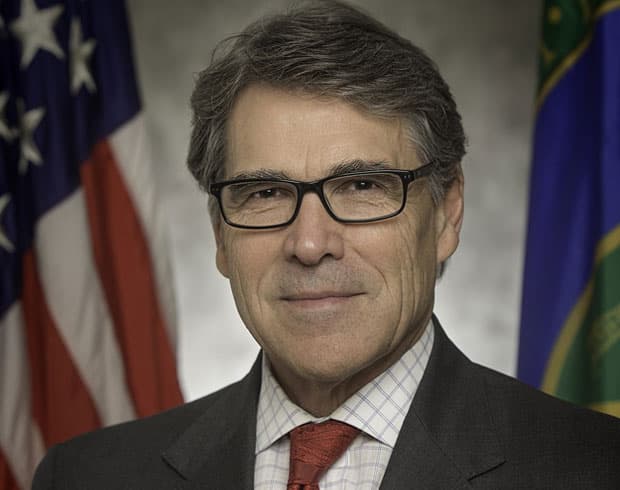 Ex secretario de energía bajo Trump se une a la discusión energética en la isla
