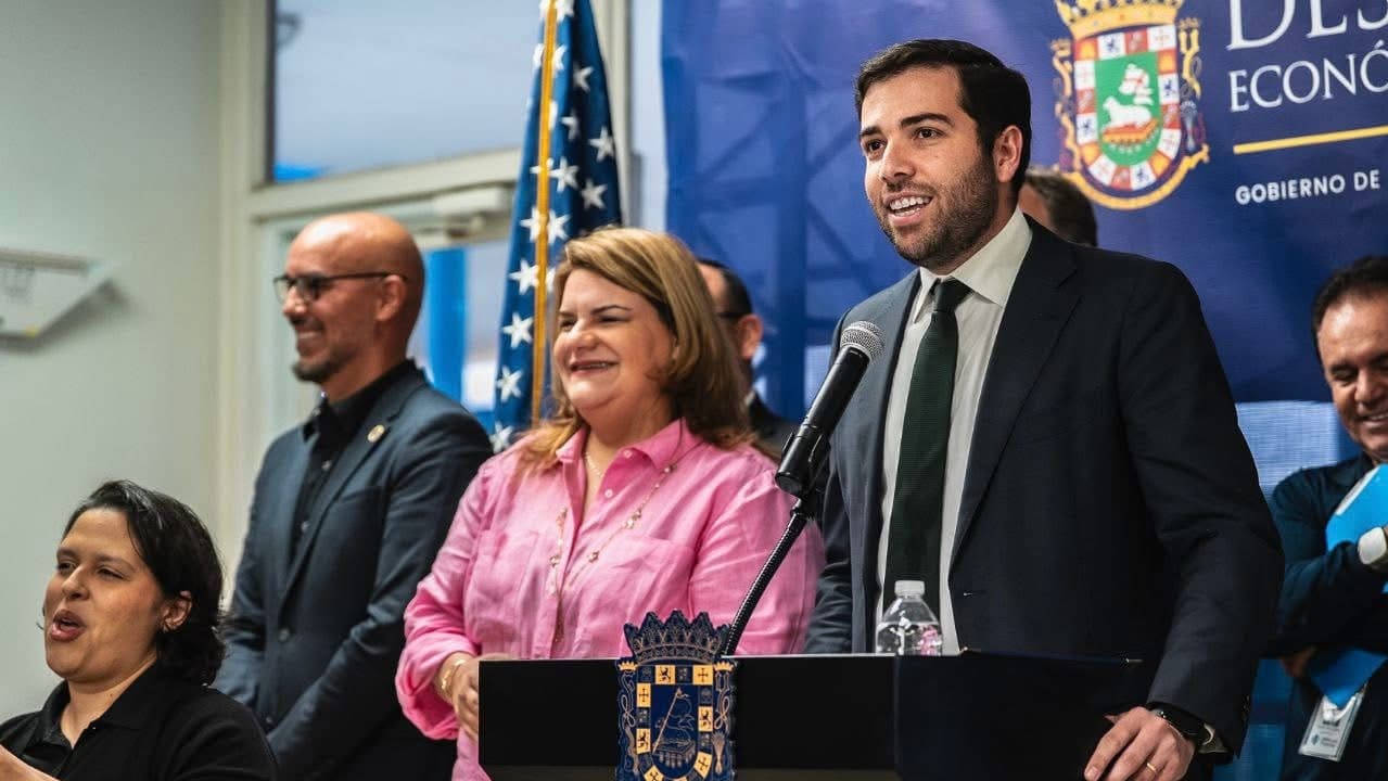 Puerto Rico alcanza 3,100 nuevos empleos en solo un mes