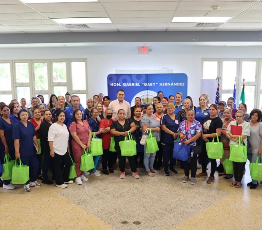 Camuy paga sobre $60 mil en incentivos a empleados municipales