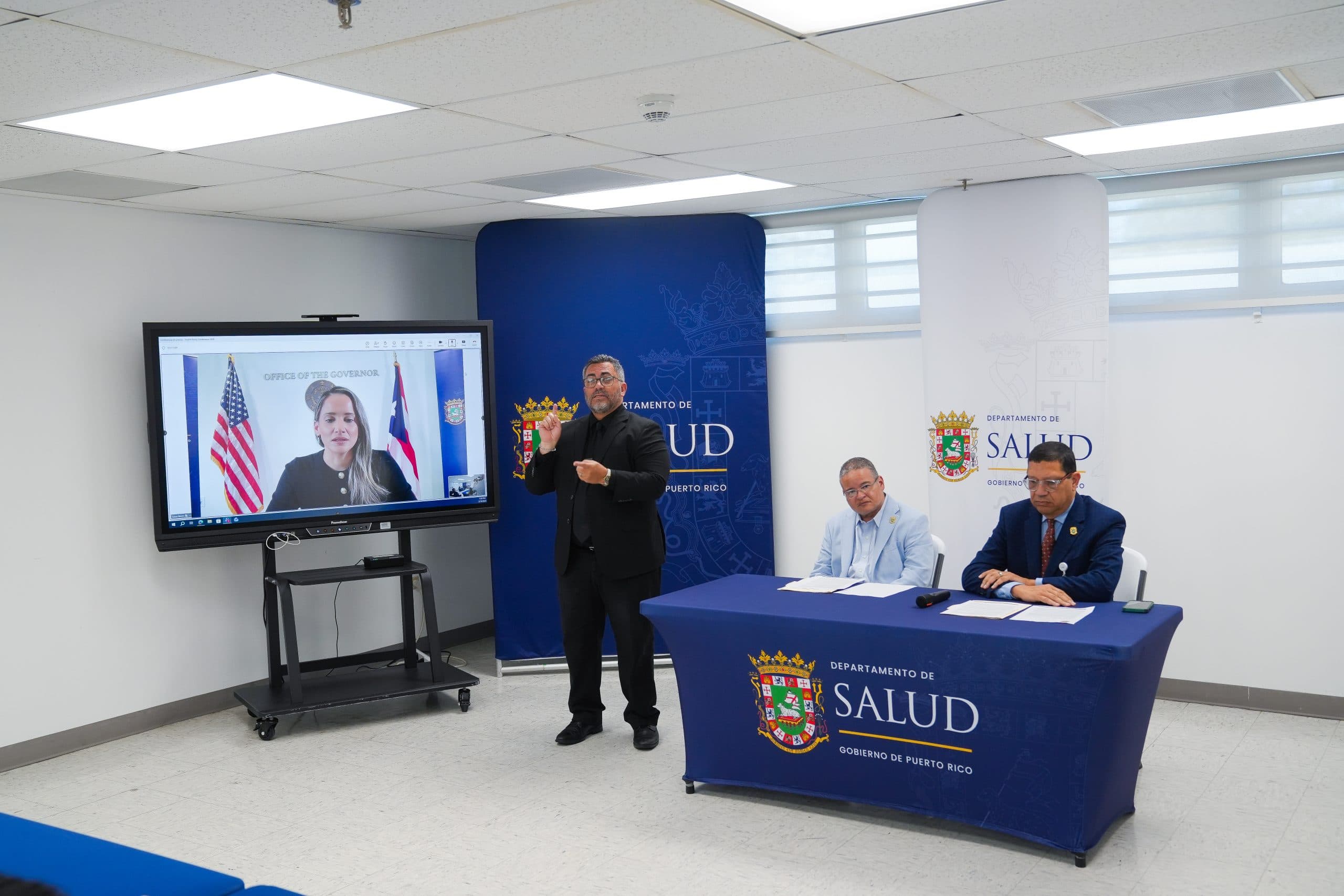 Gobierno anuncia cumbre de Salud para atender los fondos federales de Medicaid