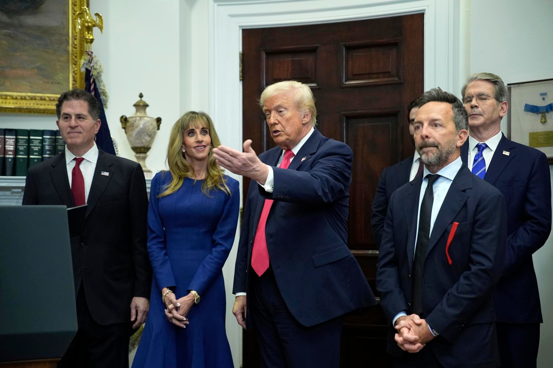 Dell dona 6,250 millones de dólares para niños nacidos durante el mandato de Trump