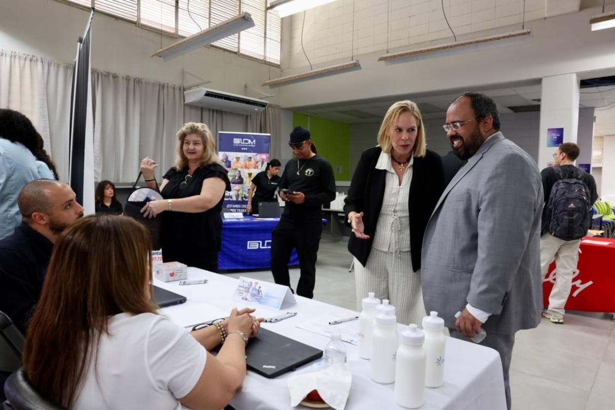 Foro Empresarial destaca urgencia de fortalecer el talento técnico en Puerto Rico