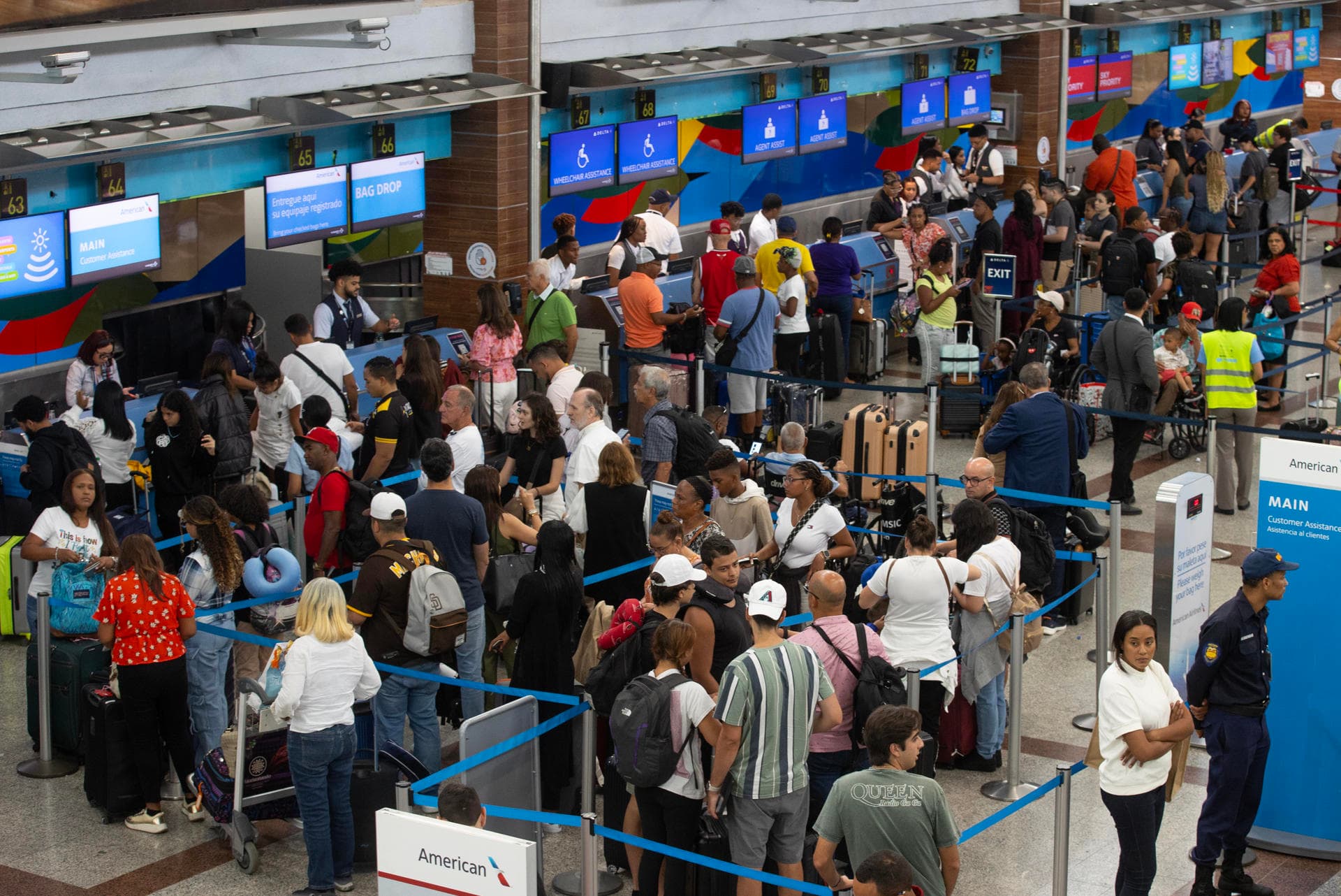 Un apagón eléctrico afecta las operaciones del Aeropuerto de Santo Domingo