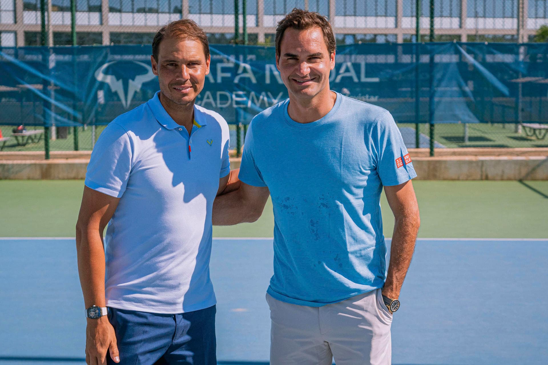 Roger Federer visita a Rafa Nadal en su academia