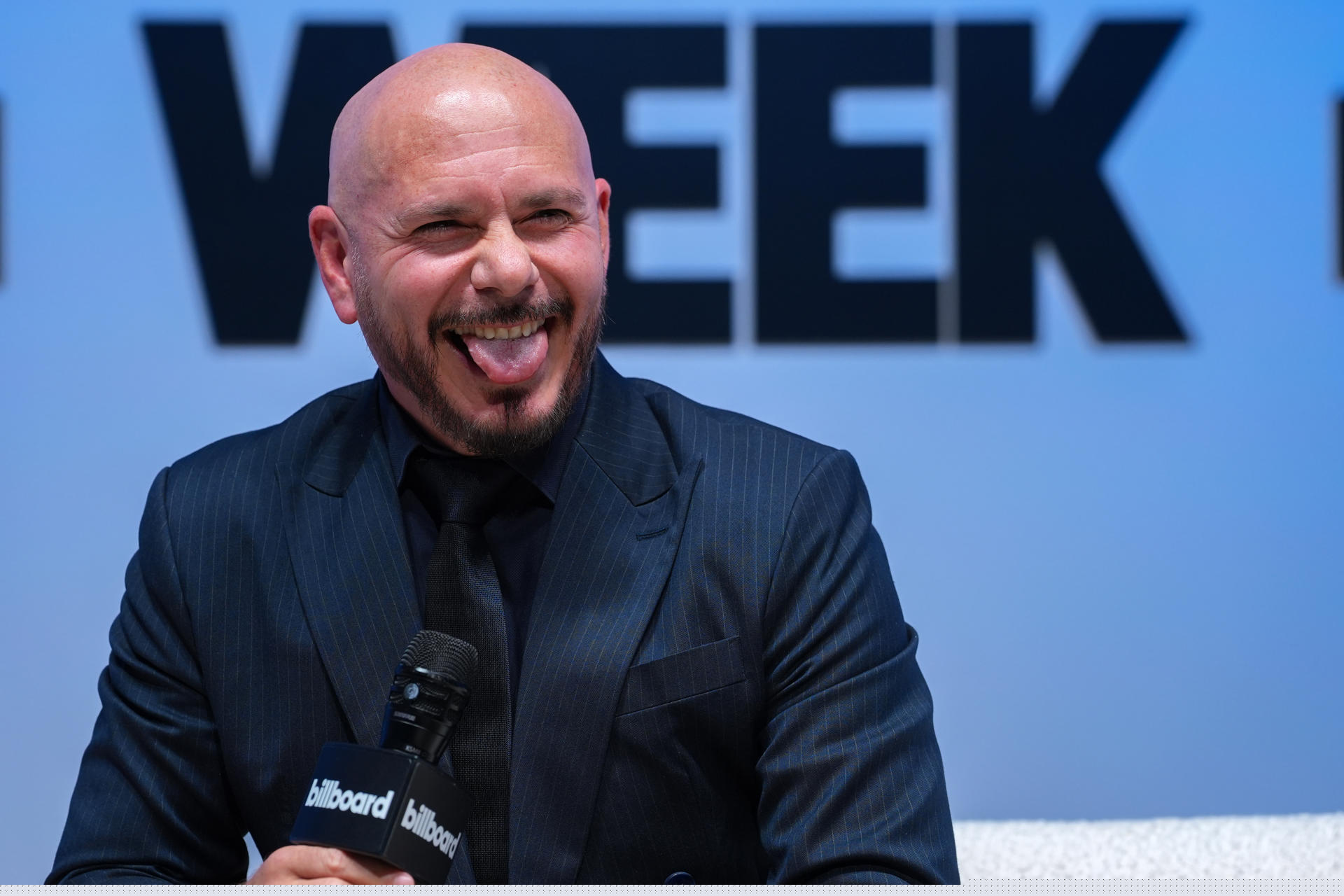 Pitbull anuncia una gira mundial