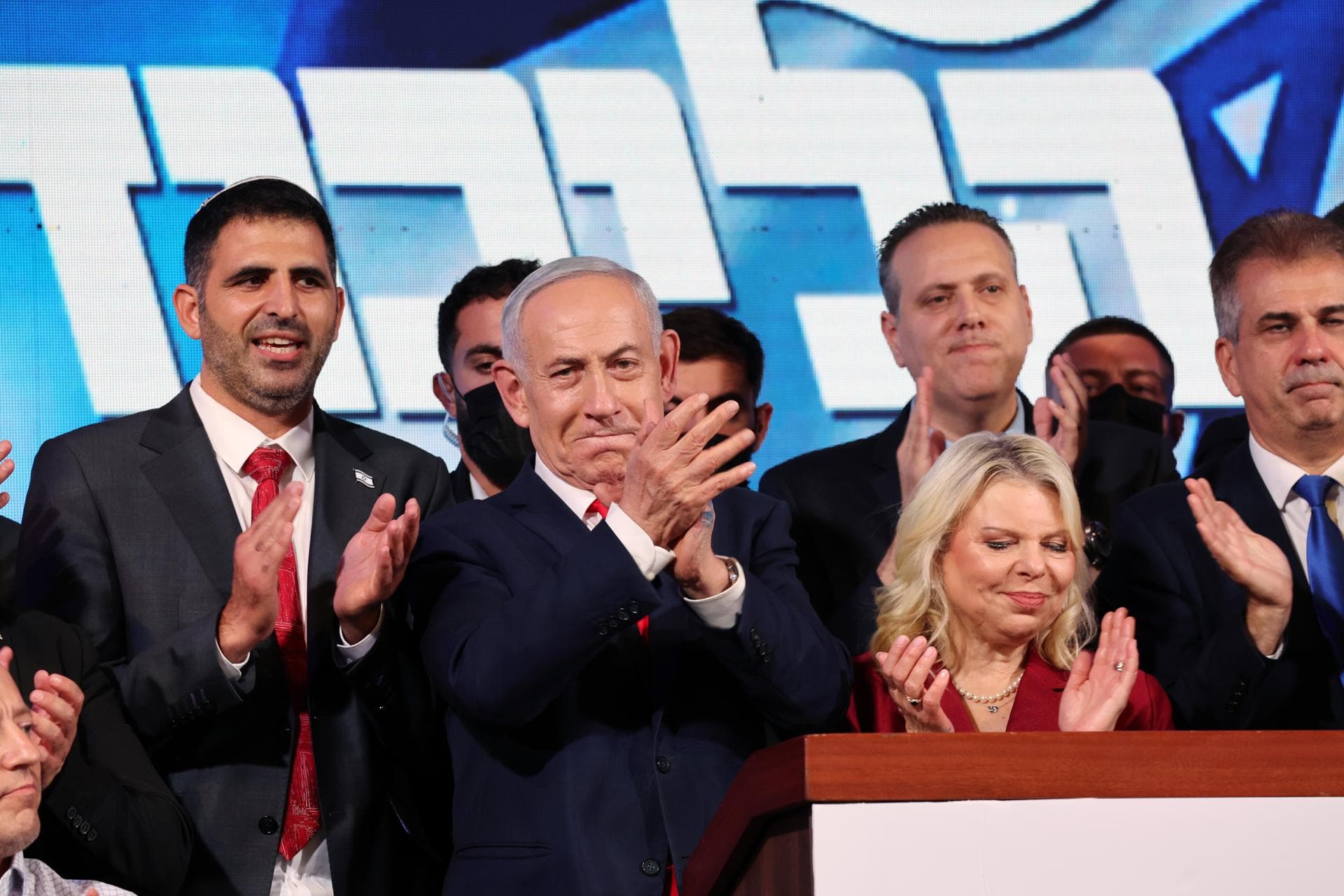 Bloque de Netanyahu sigue en cabeza con Eisenkot recortando distancia, con 84 % escrutado