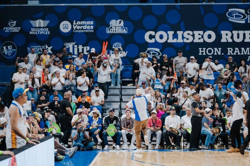 Vaqueros buscan a Rayjon Tucker como refuerzo