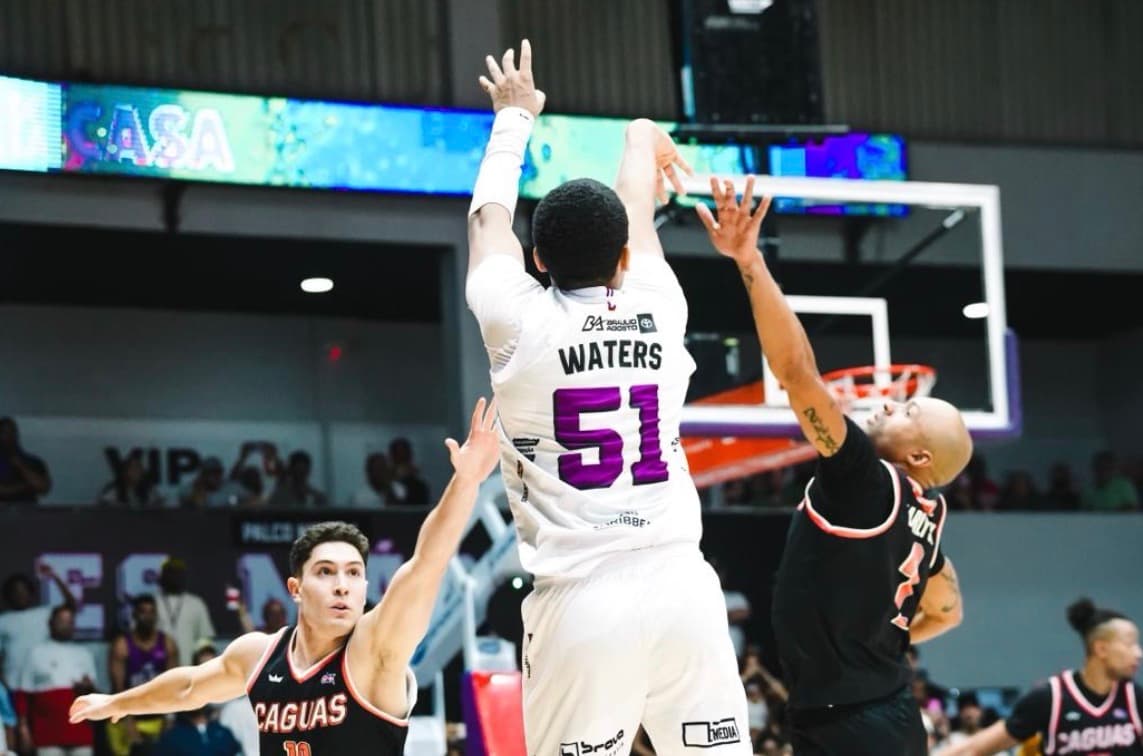 Los Gigantes dejan sobre la cancha a los Criollos de Caguas