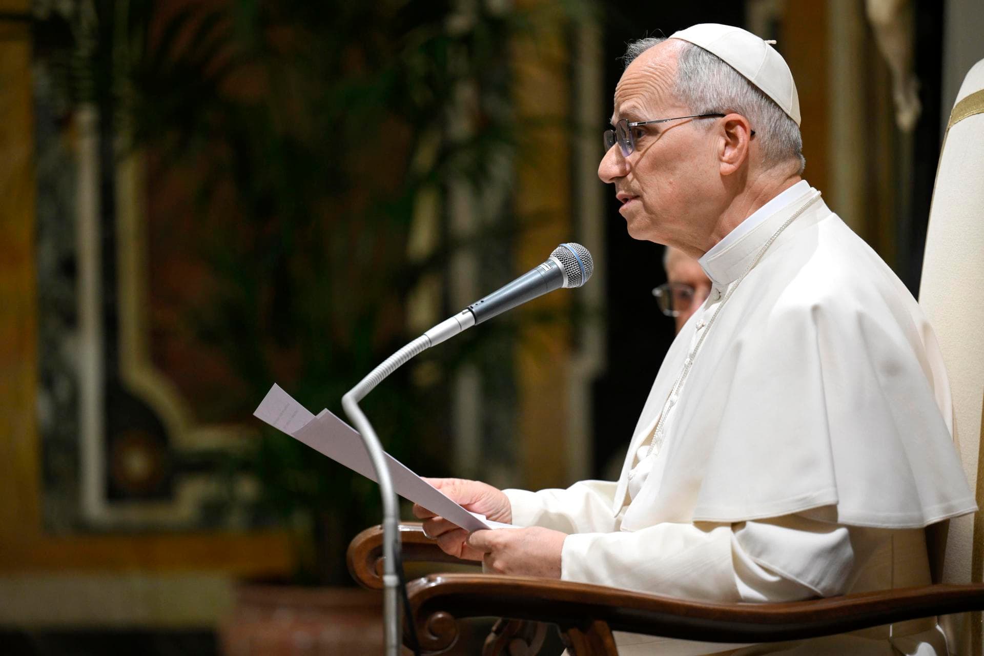 León XIV recibirá a Javier Milei este sábado en el Vaticano