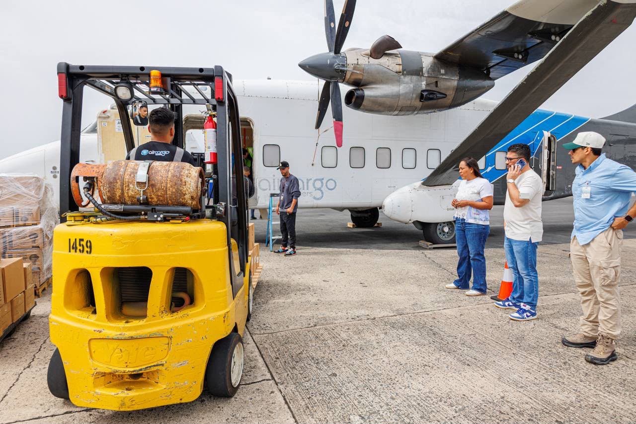 Gobierno de Puerto Rico envía ayuda humanitaria a Venezuela y coordina nuevos vuelos para los próximos días