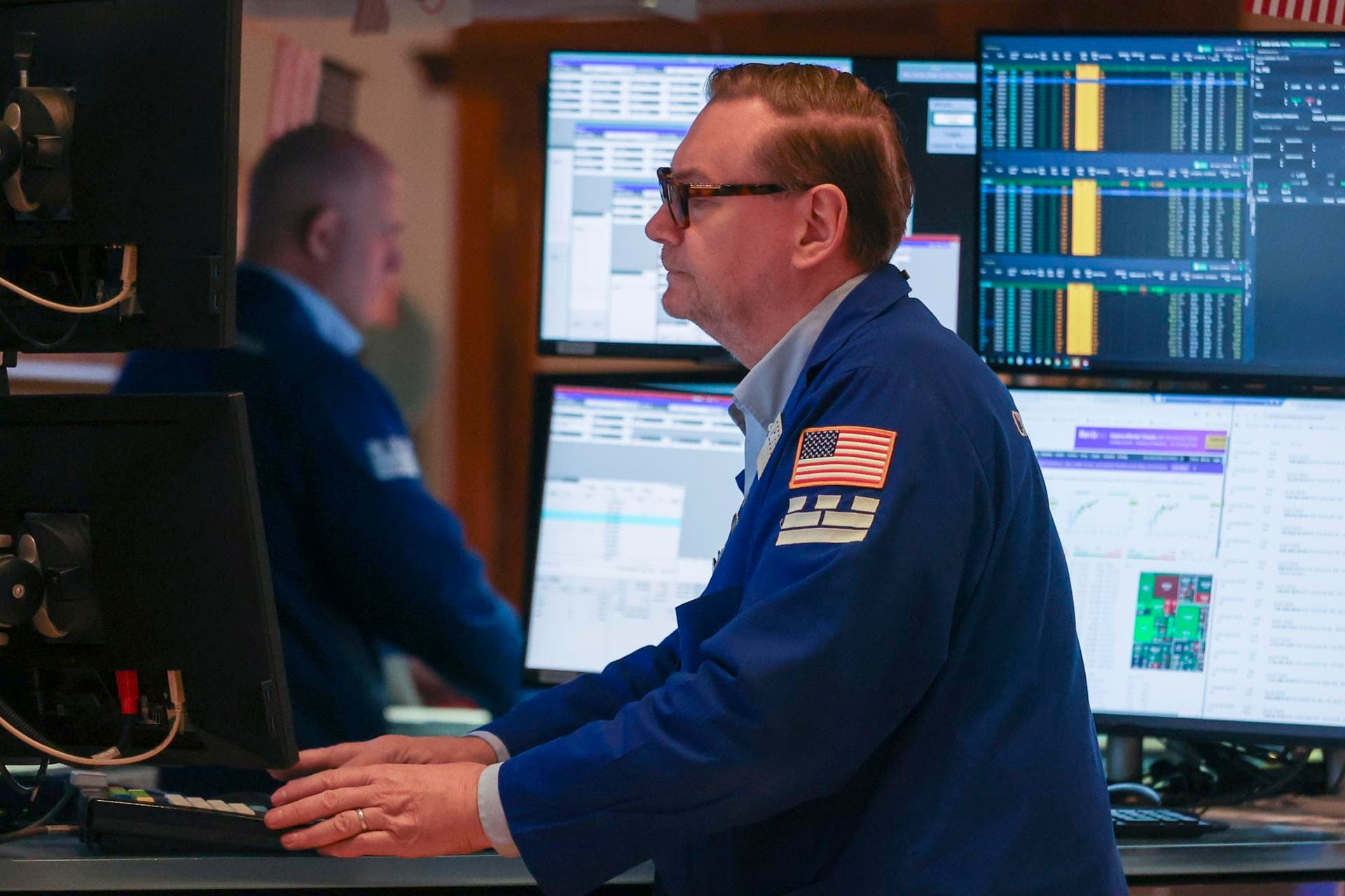 El Dow Jones sobrepasa por primera vez los 50,000 puntos