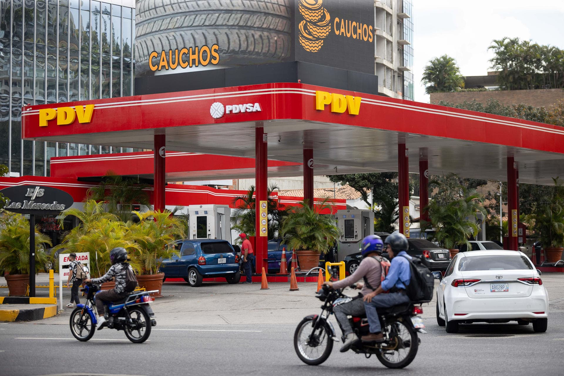 Venezuela firma un contrato con empresa de EE.UU. para desarrollo de dos campos petroleros