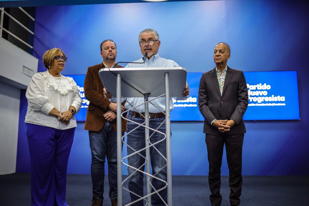 Santini cuestiona ataques del PPD a nominado para Estado