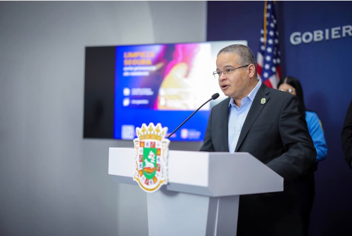 Secretario de Salud exhorta a los ciudadanos a que no se dejen llevar por “el alarmismo de las redes sociales”