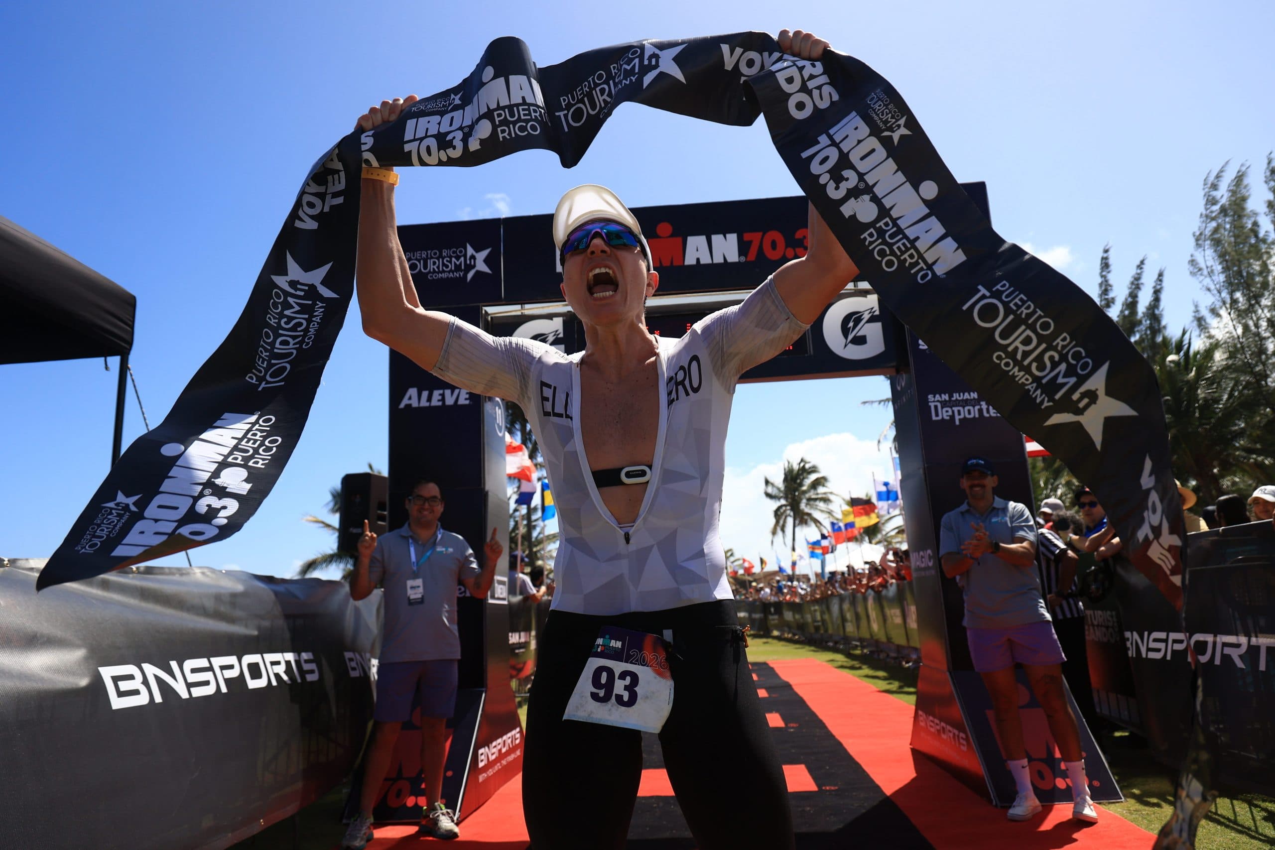El brasileño Caio Carvalho Ellero se coronó como el campeón del IRONMAN 70.3