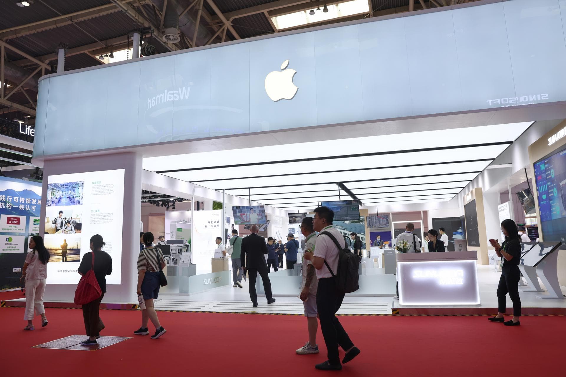 Apple gana $84.544 millones en los primeros meses del 2025