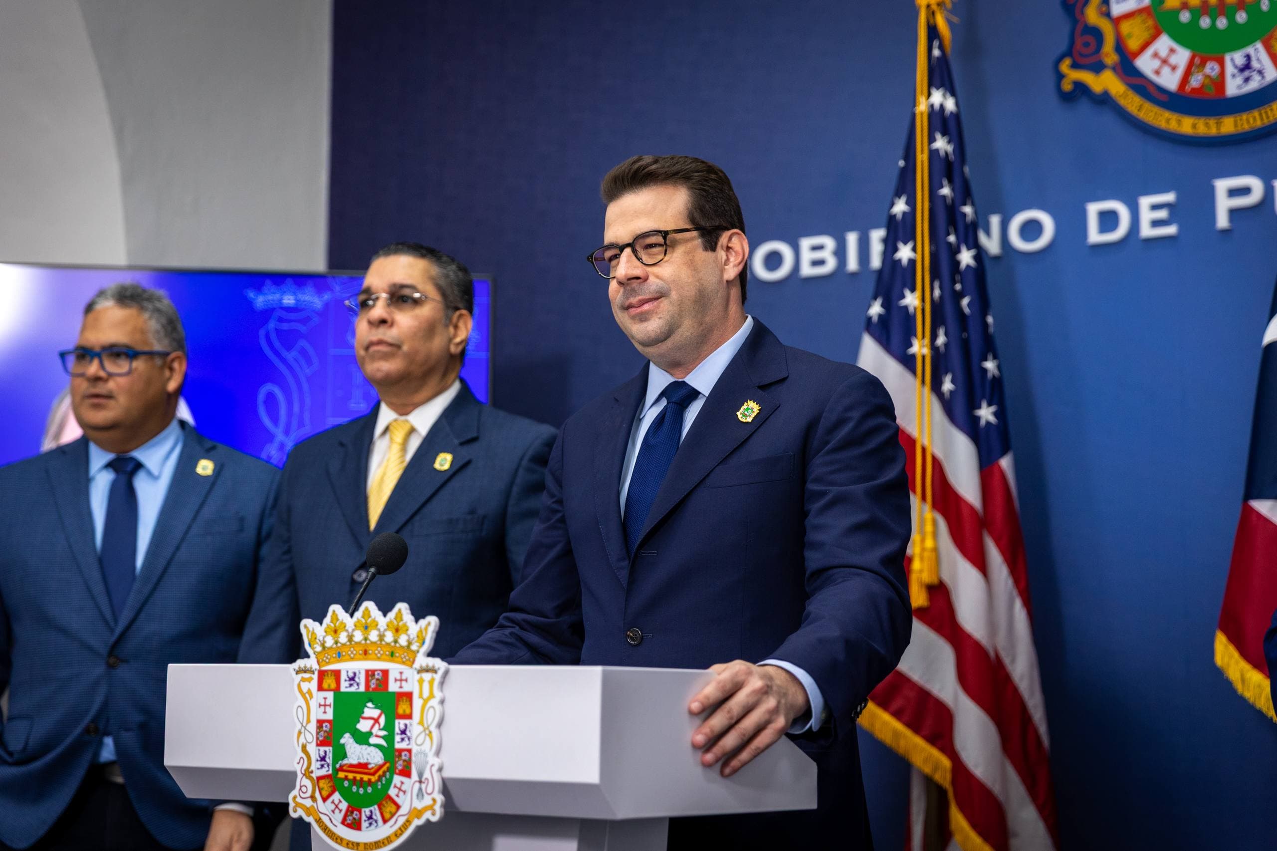 Secretario de la gobernación aclara tema del calendario sobre pleitos contra LUMA