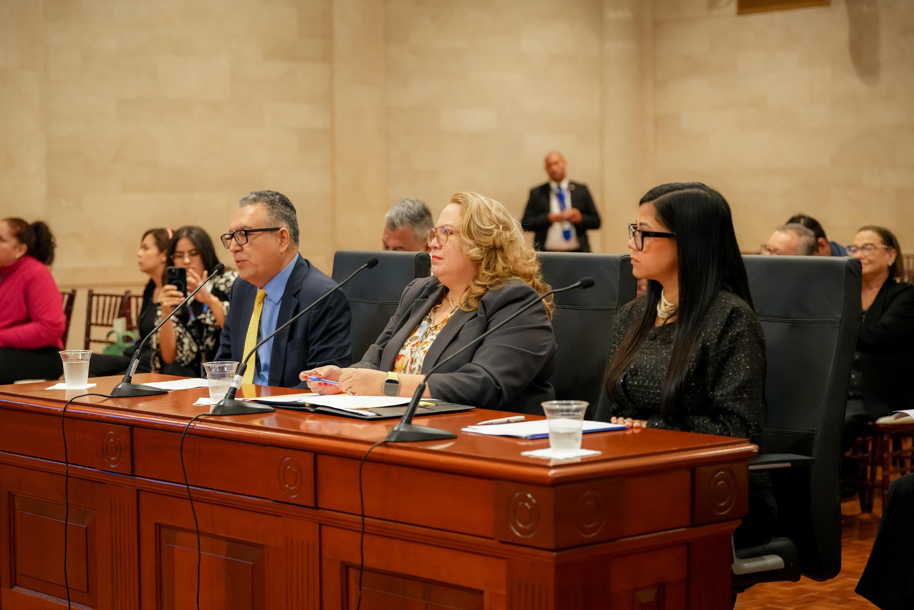 Comisión del Senado pasa juicio sobre nominaciones del Ejecutivo