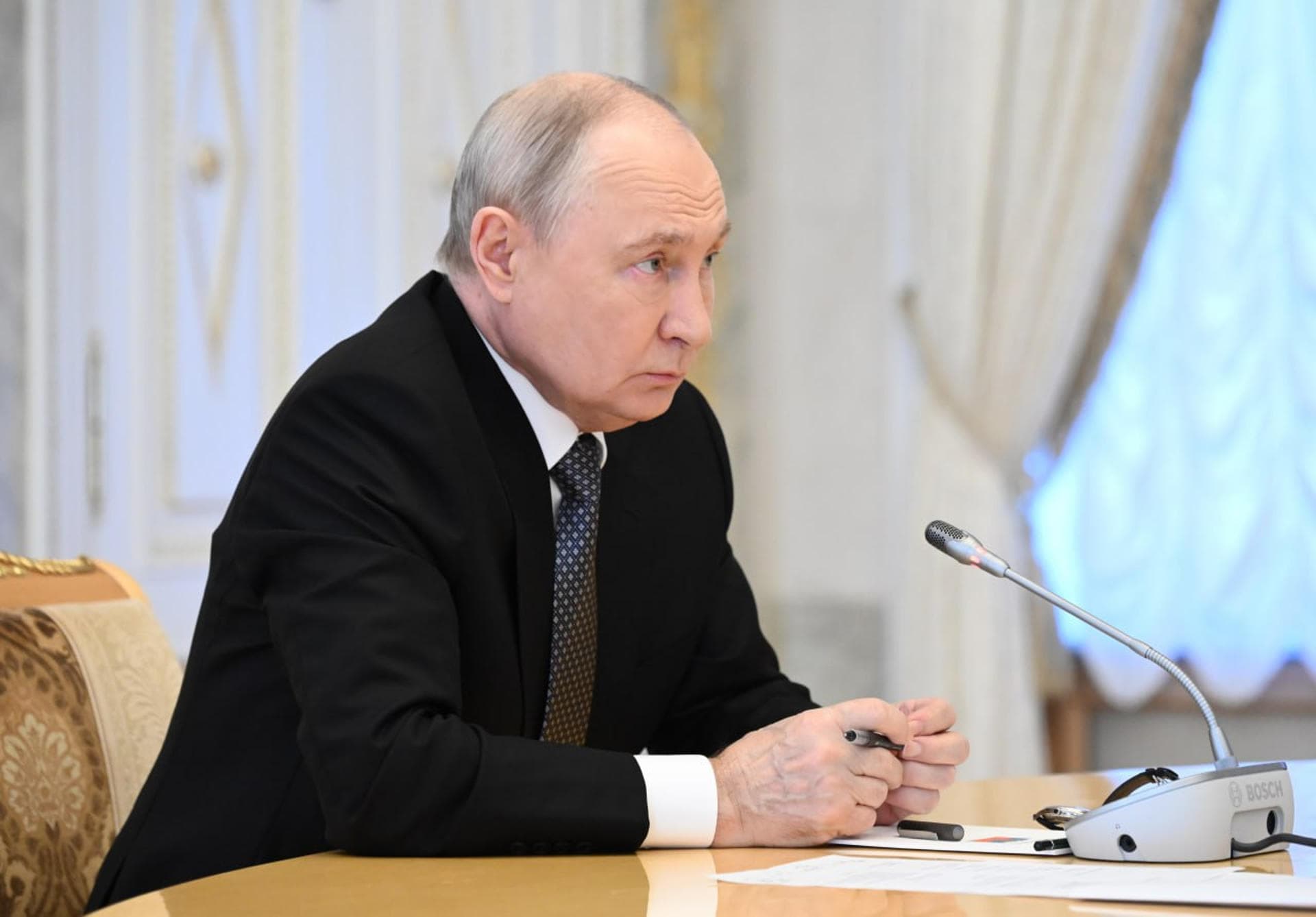 Putin propone a Witkoff abordar una posible cumbre con Trump y Xi en China