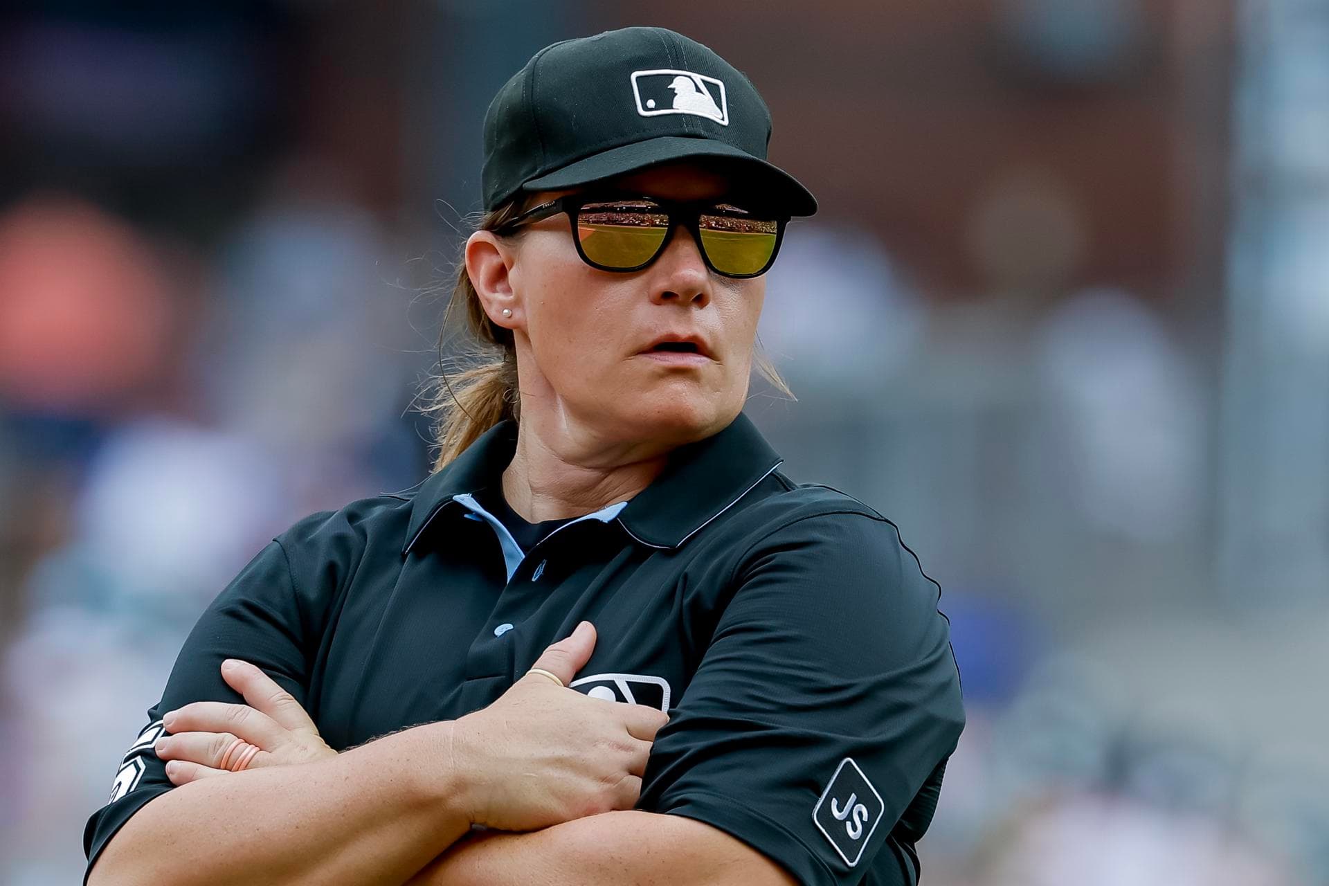 Jen Pawol se convierte en primera árbitra de Grandes Ligas