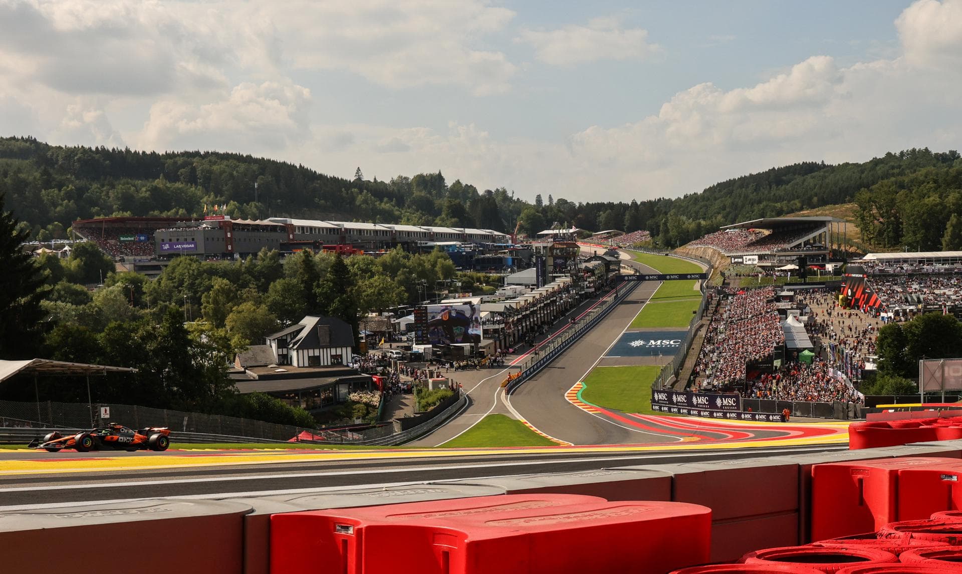 Verstappen gana el sprint de Bélgica