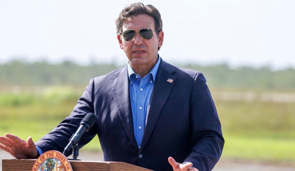 Florida cierra el polémico centro migratorio Alligator Alcatraz