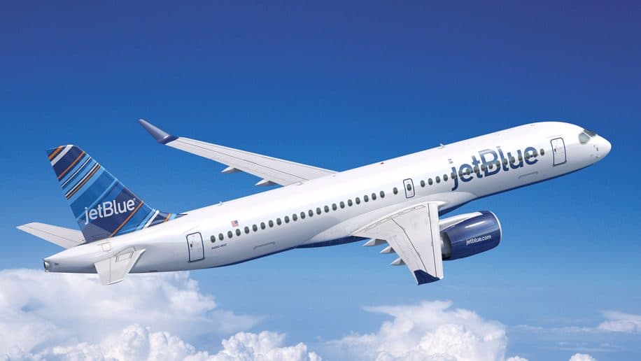 Turismo anuncia aumento en frecuencias y nuevas rutas aéreas de JetBlue hacia la Isla