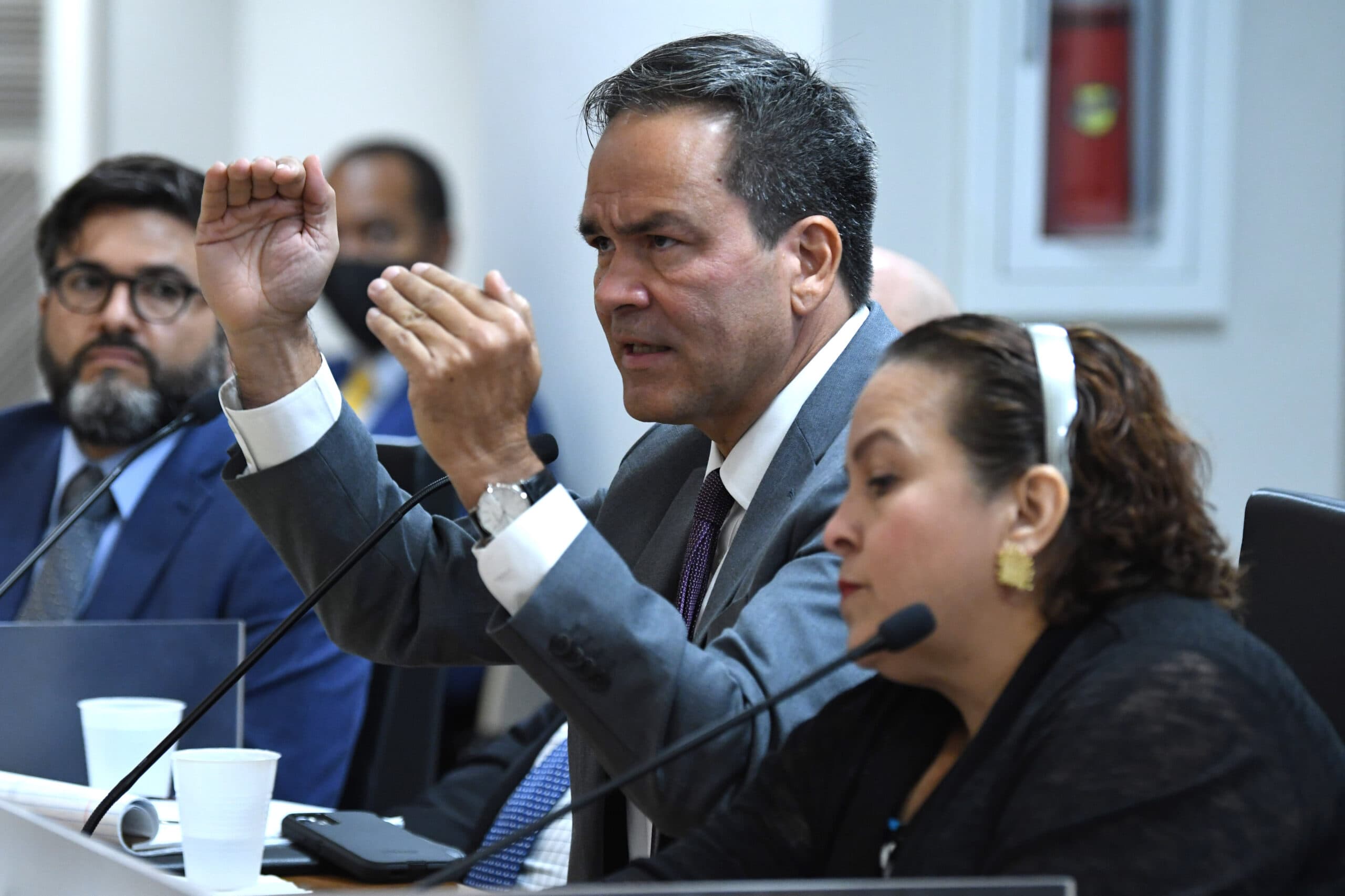 Negociado de Energía confirma reducción en tarifa eléctrica