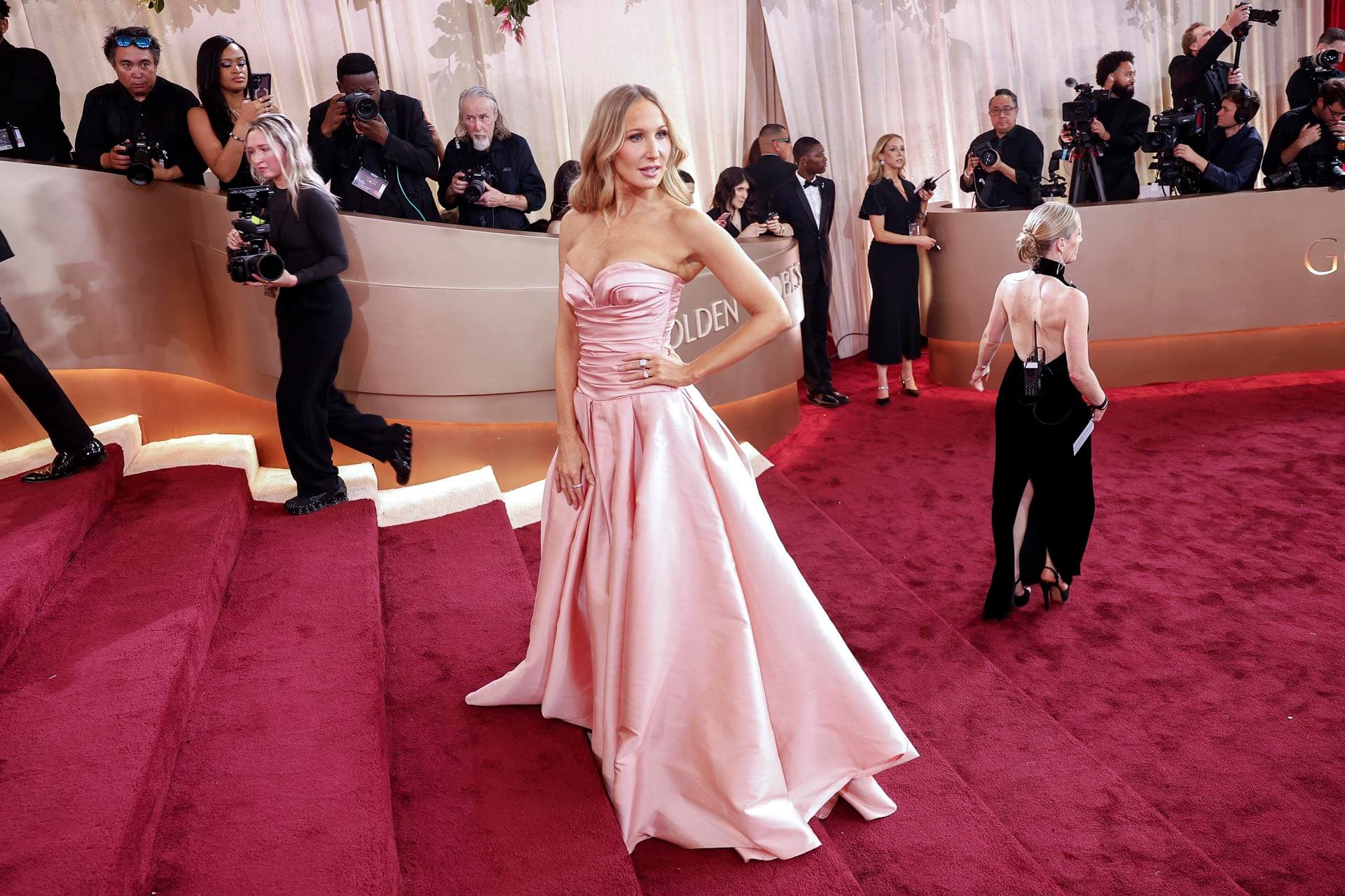 Hollywood entibia el discurso político y evita el choque con Trump en los Globos de Oro