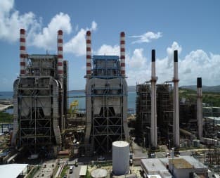 Más de 254,000 clientes sin servicio eléctrico