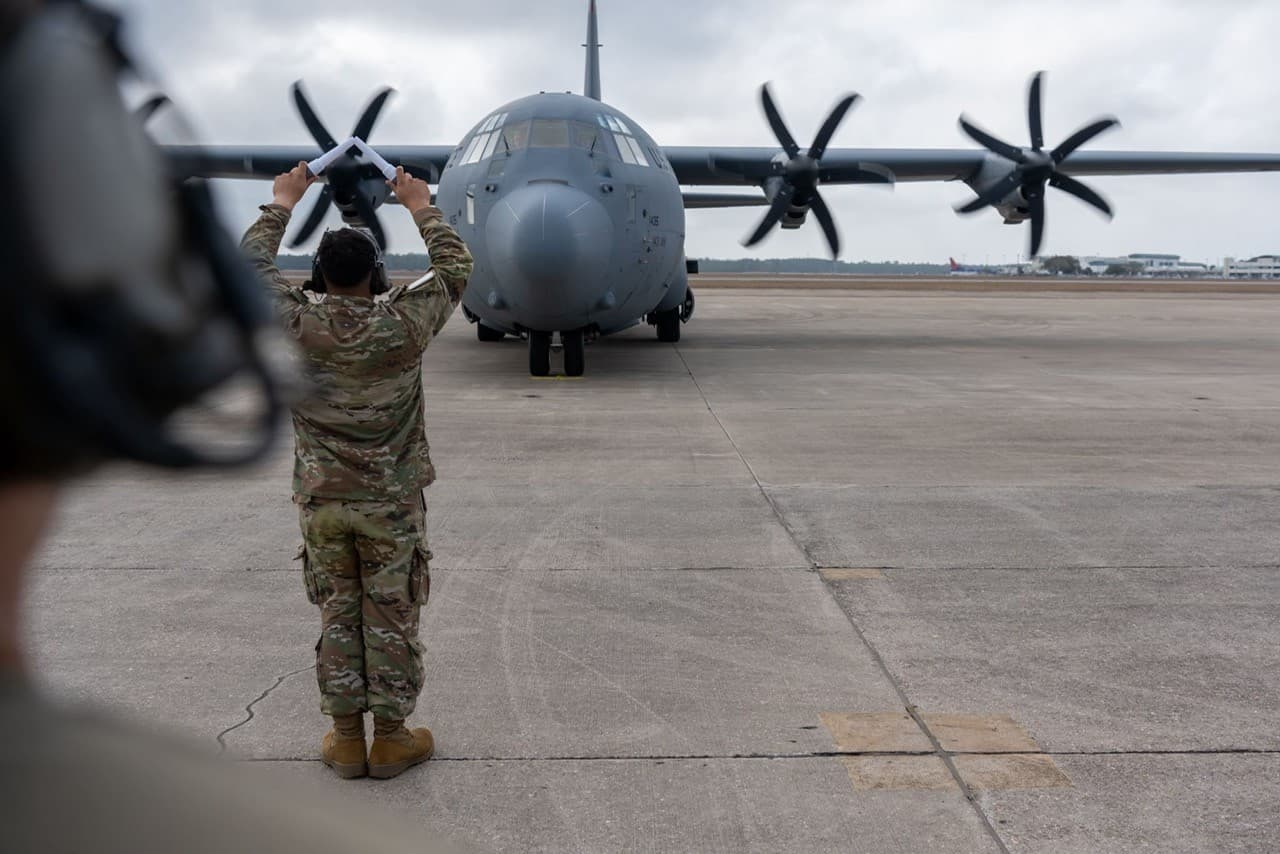 Activan primer grupo de guardias nacionales para asistir en Venezuela