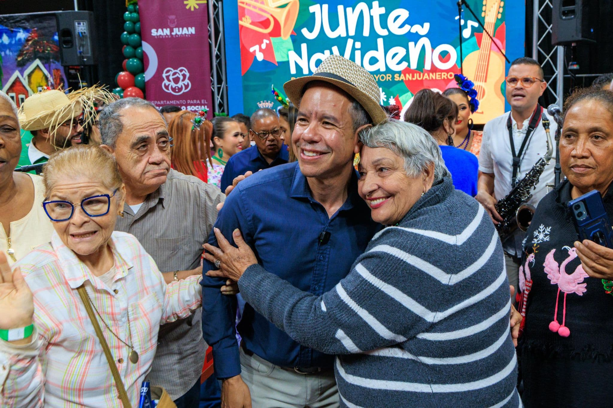 San Juan celebra exitosamente el Junte Navideño 2025 en beneficio de 1,400 adultos mayores