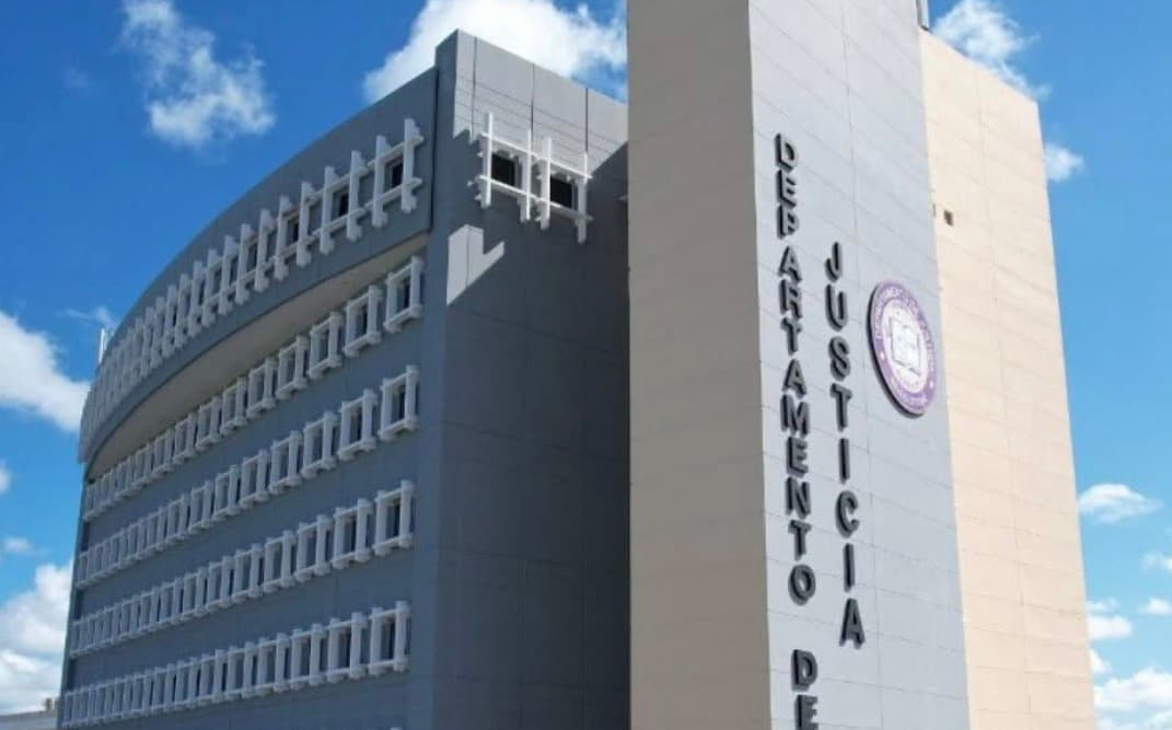 Justicia recibe referido de Rivera Schatz sobre procesos de contratación en ADSEF