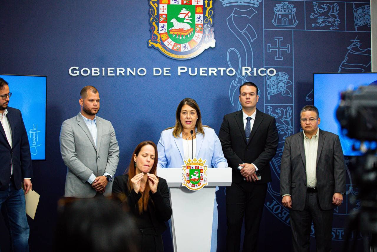 Anuncian proyectos de adopción, talento comunitario y salud