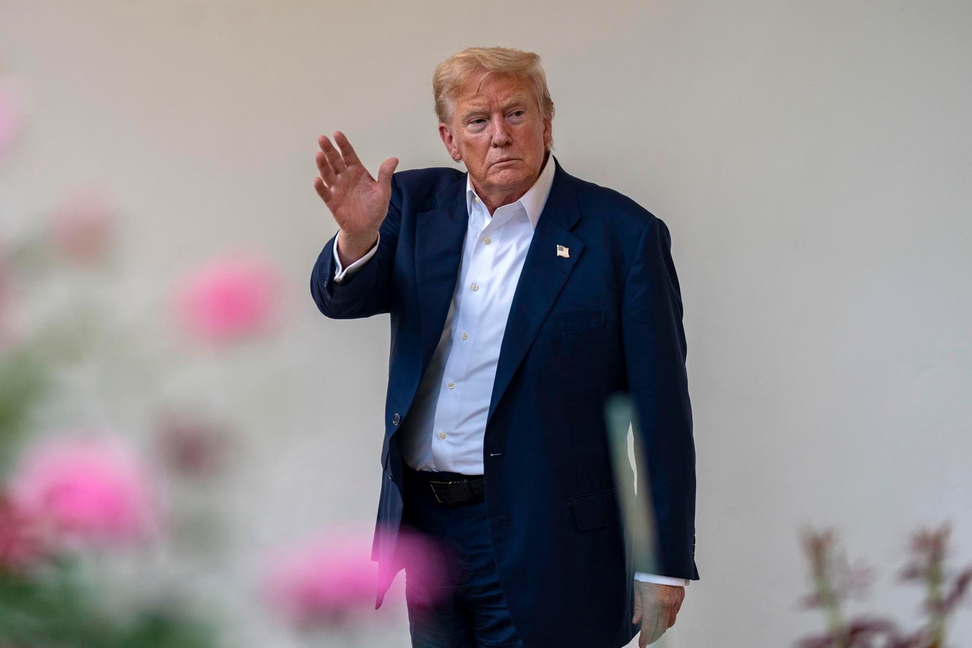 Trump regresa a la Casa Blanca tras su viaje a Escocia