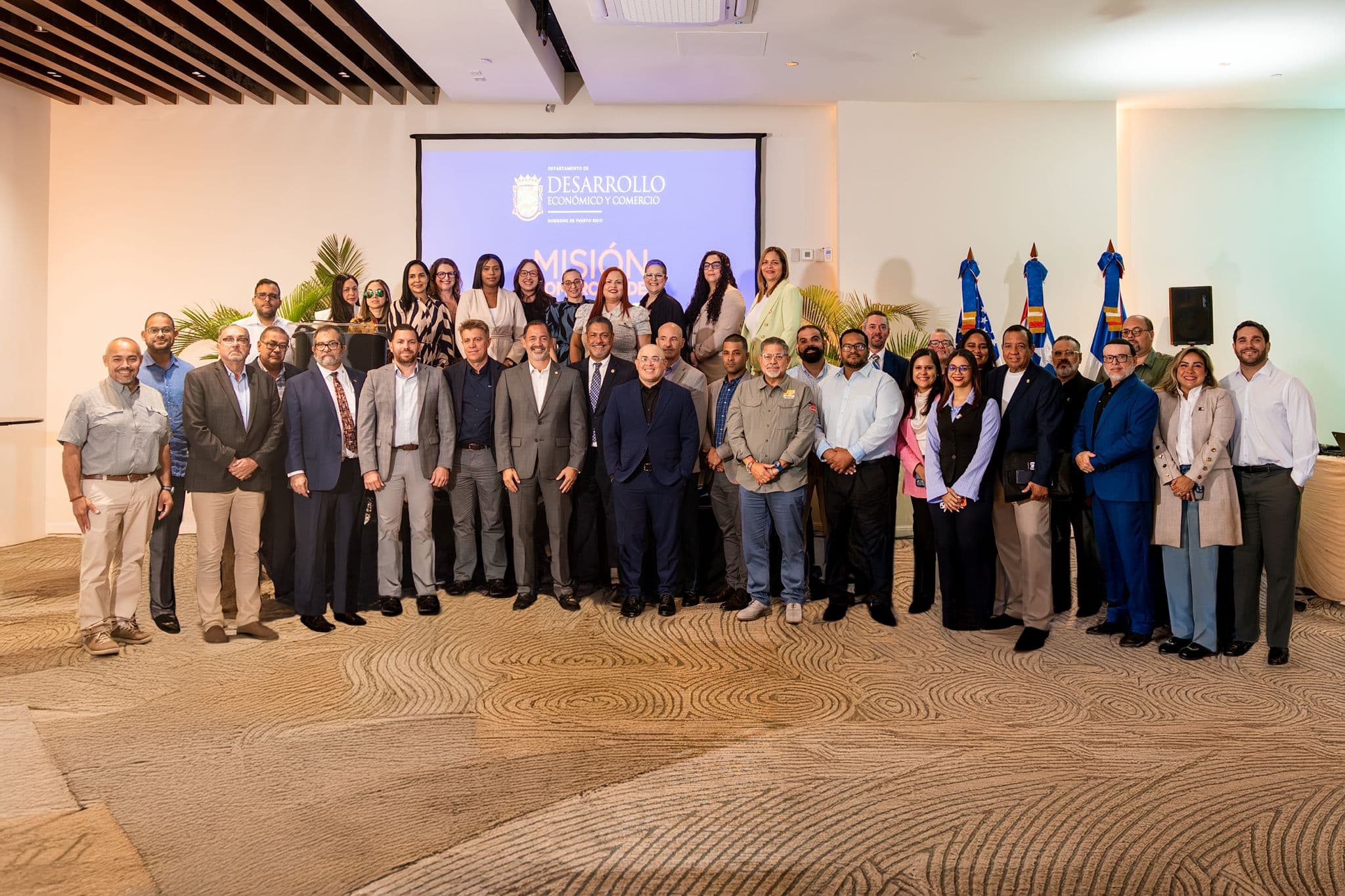 El DDEC lidera exitosa misión comercial en República Dominicana