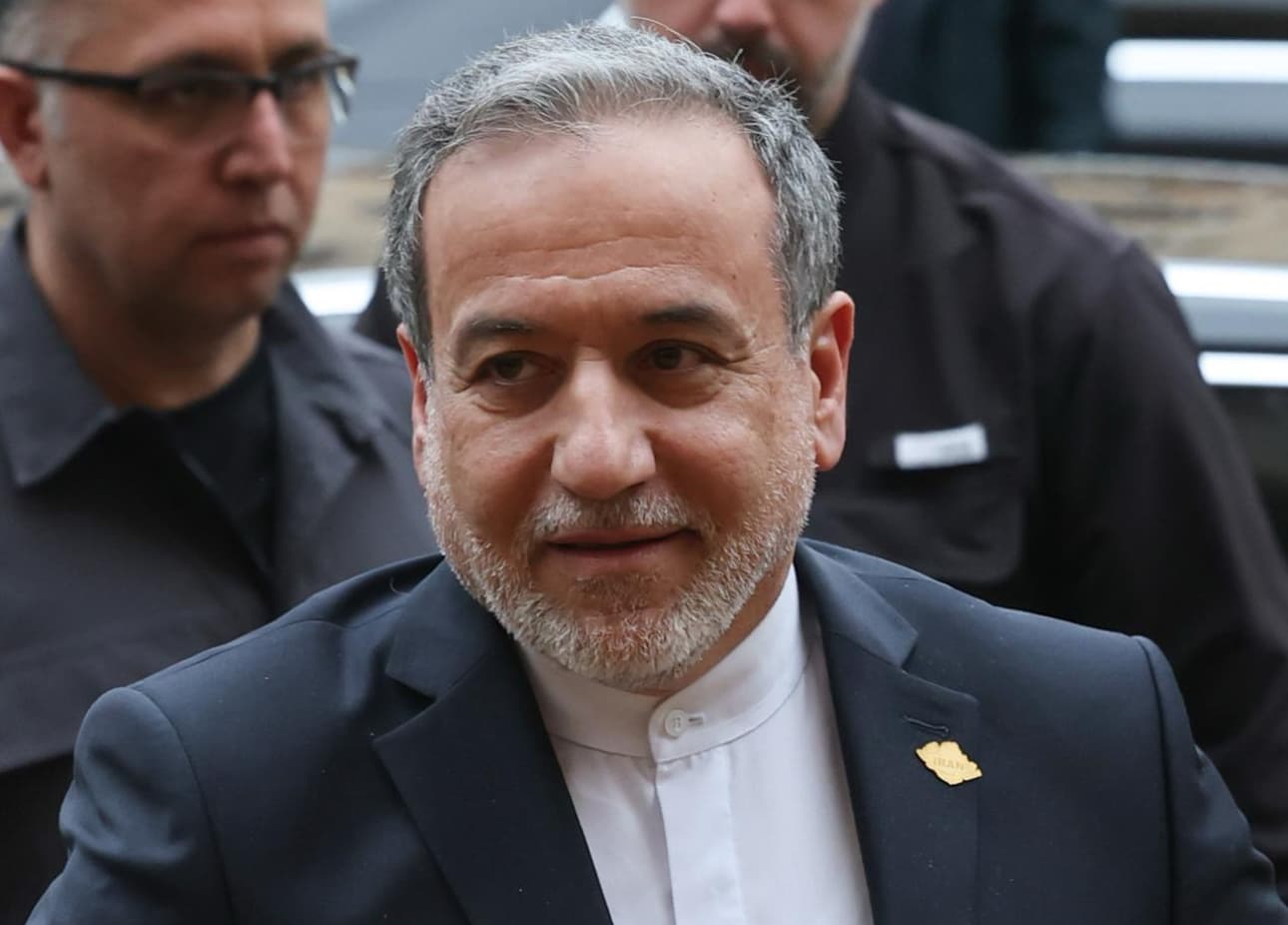 Irán pide a Trump evitar repetir un ataque militar y buscar una salida diplomática