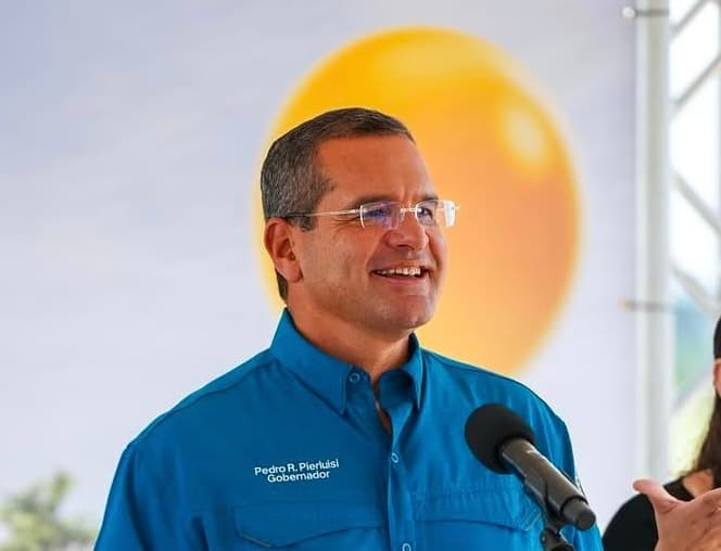 Reaparece Pedro Pierluisi 
