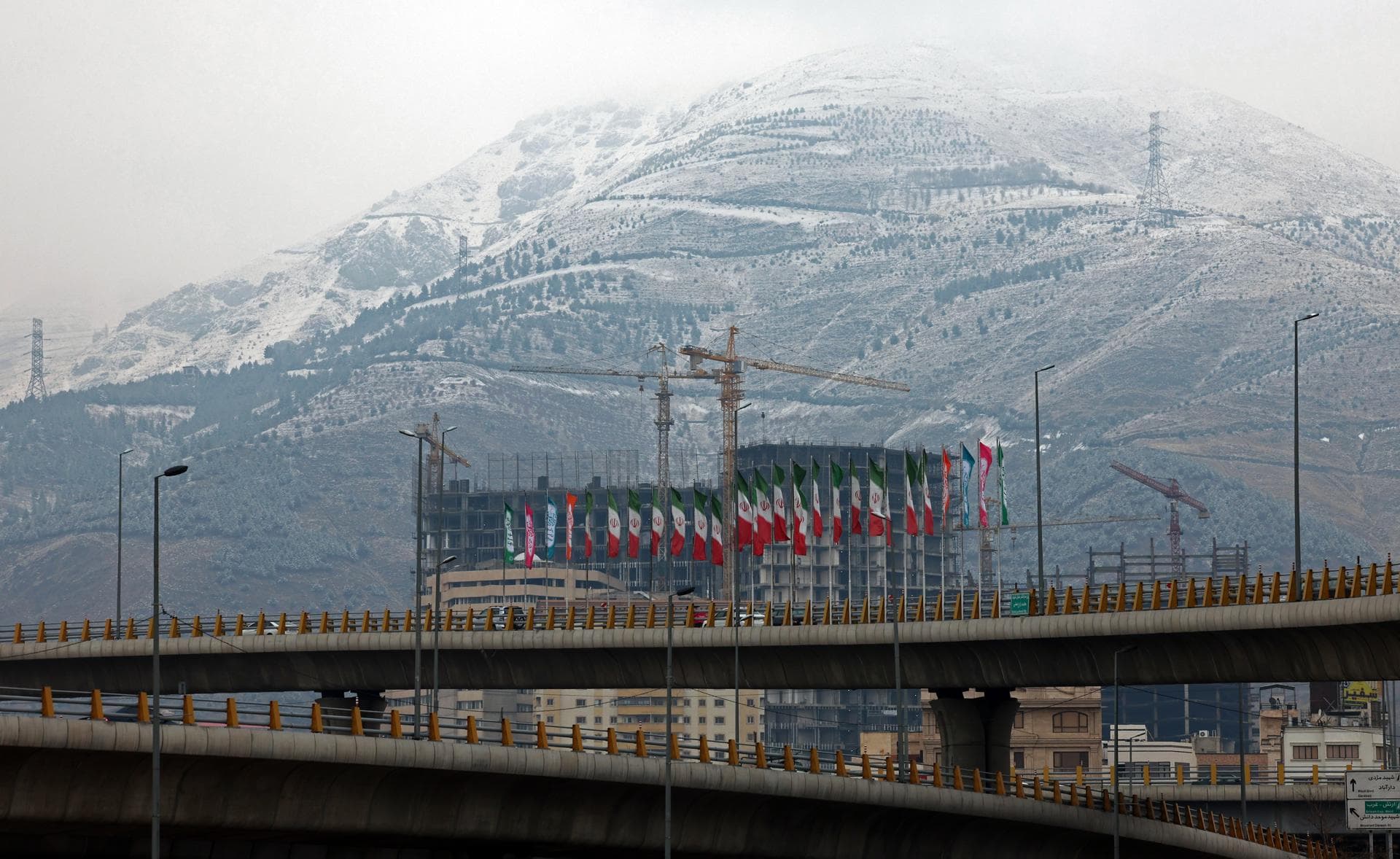 Irán dice que se encuentra inmerso en una “guerra total” con EEUU, Israel y Europa