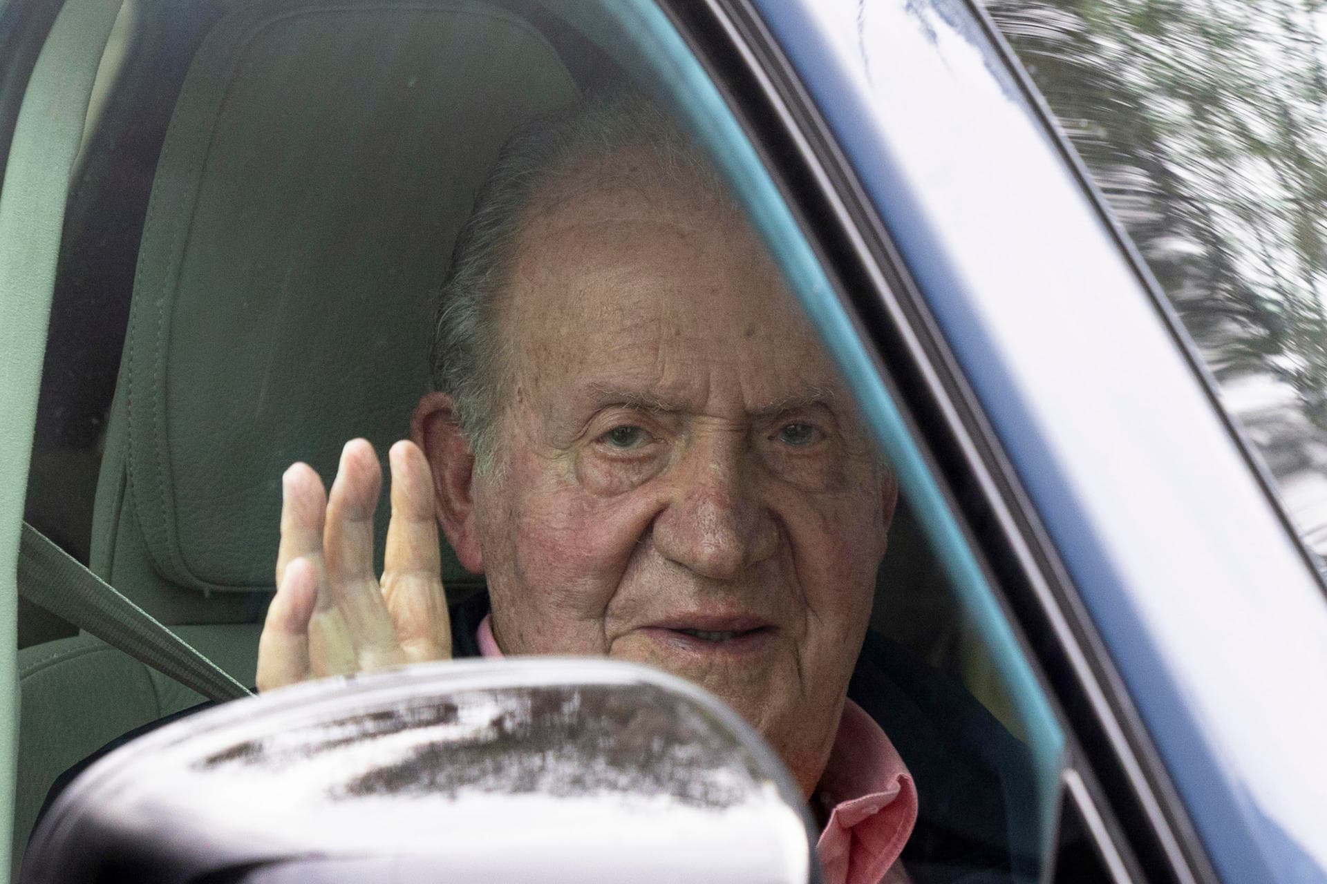 Juan Carlos I defiende su "herencia" democrática a España y desea regresar a su "hogar"