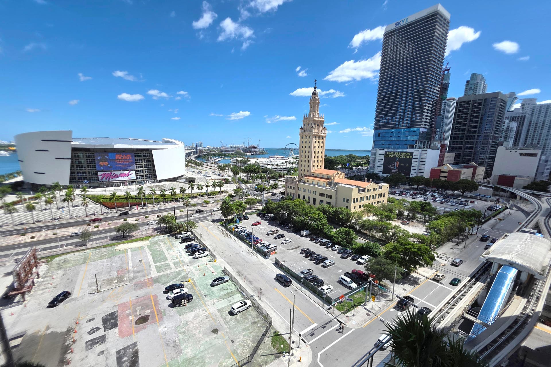 Universidad en Miami aprueba de nuevo regalar un terreno a la biblioteca de Trump