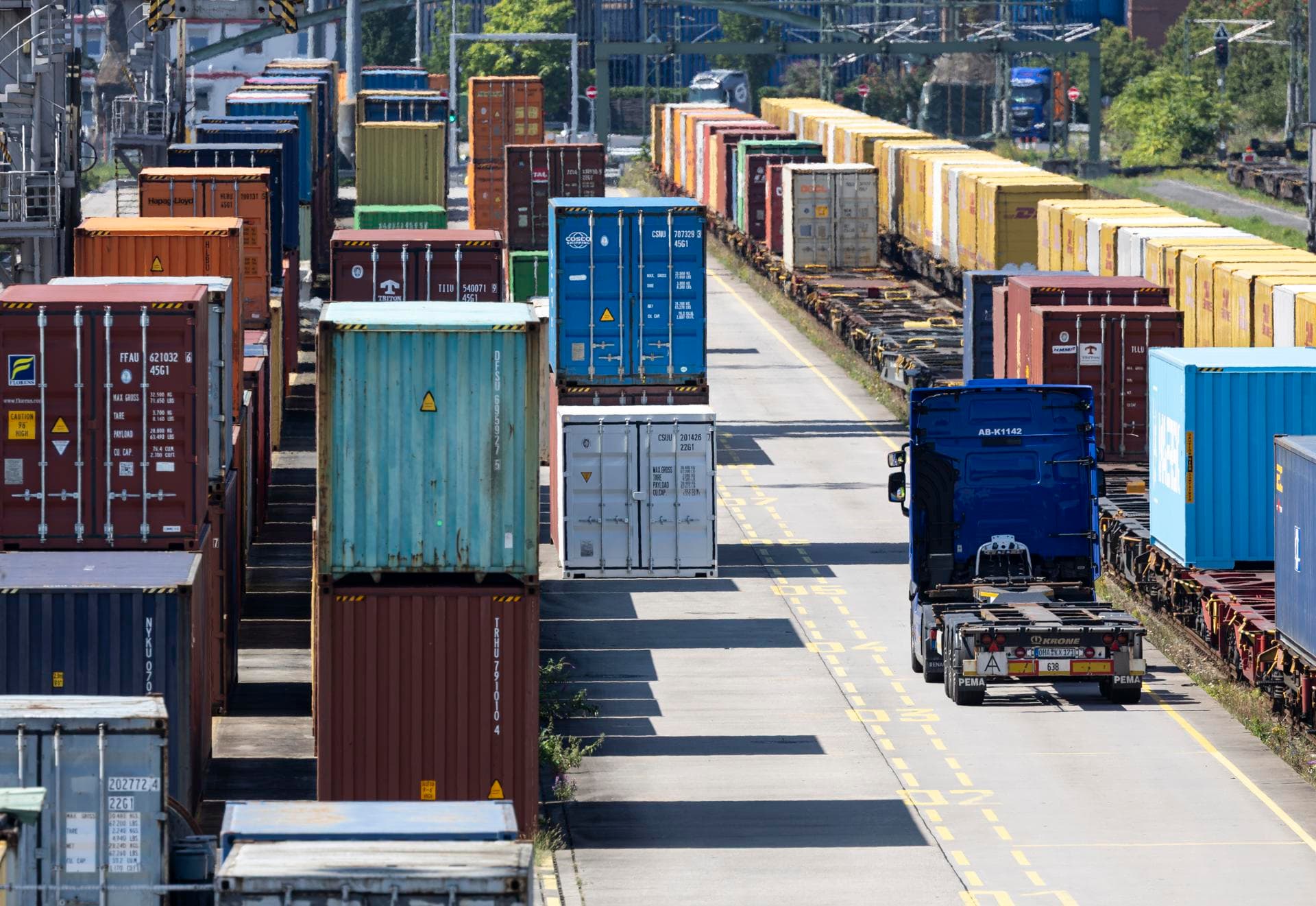 Trump tensa las relaciones con Europa tras amenazar con aranceles por Groenlandia