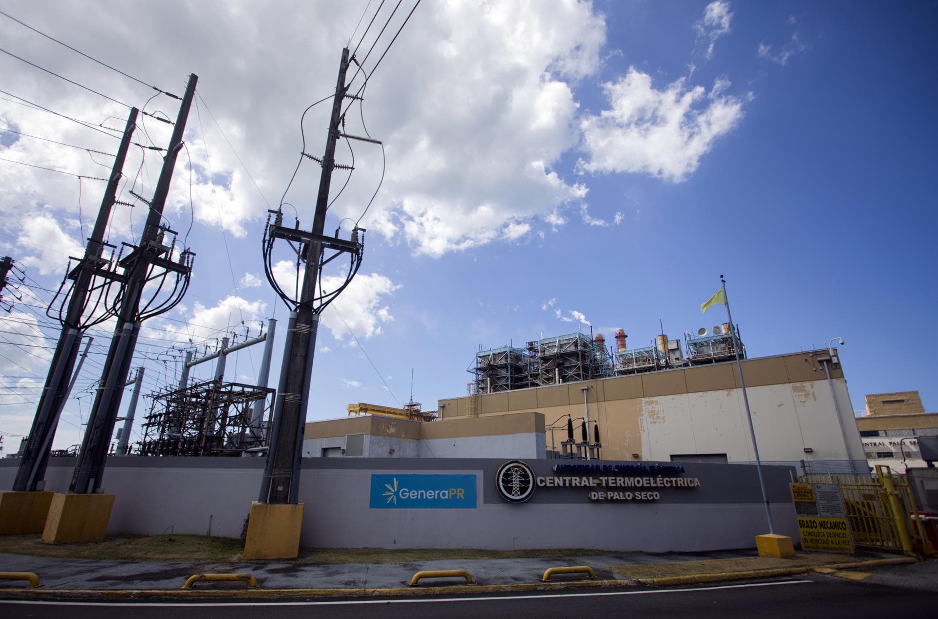 Fallas en unidades de Genera causa amenaza de relevo de carga