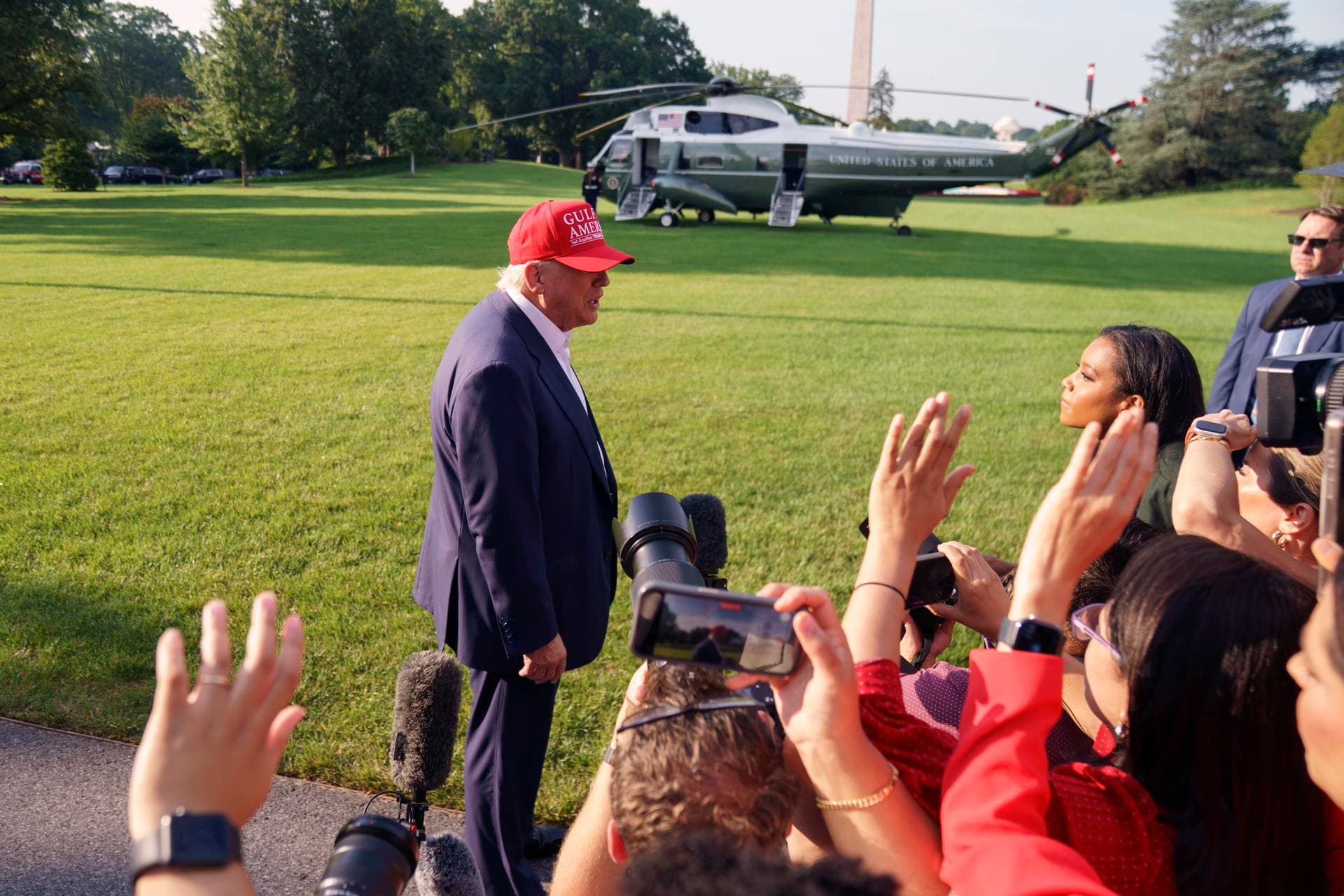 Trump anuncia que Israel aceptaría un alto el fuego en Gaza