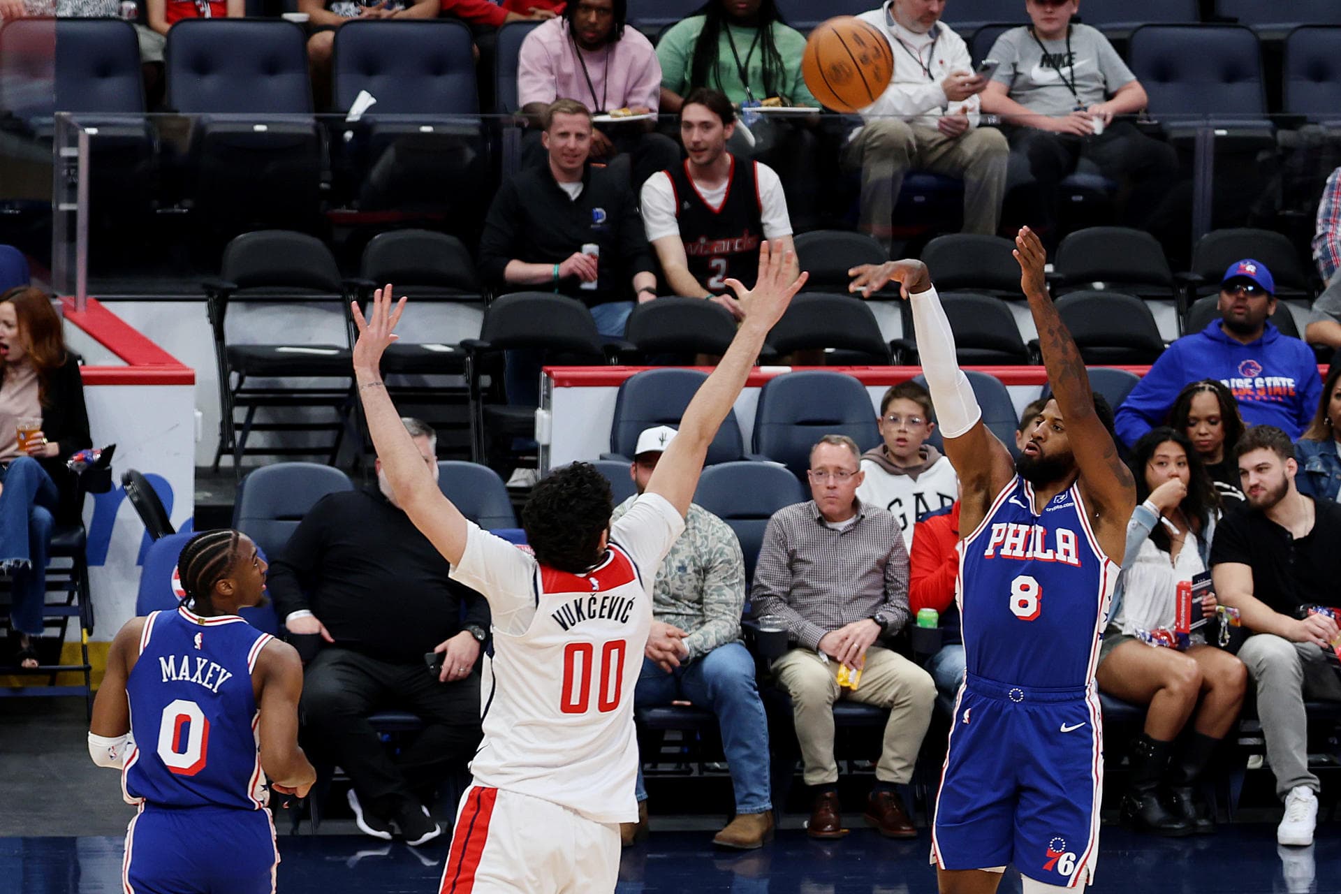 Los Knicks resurgen de sus cenizas