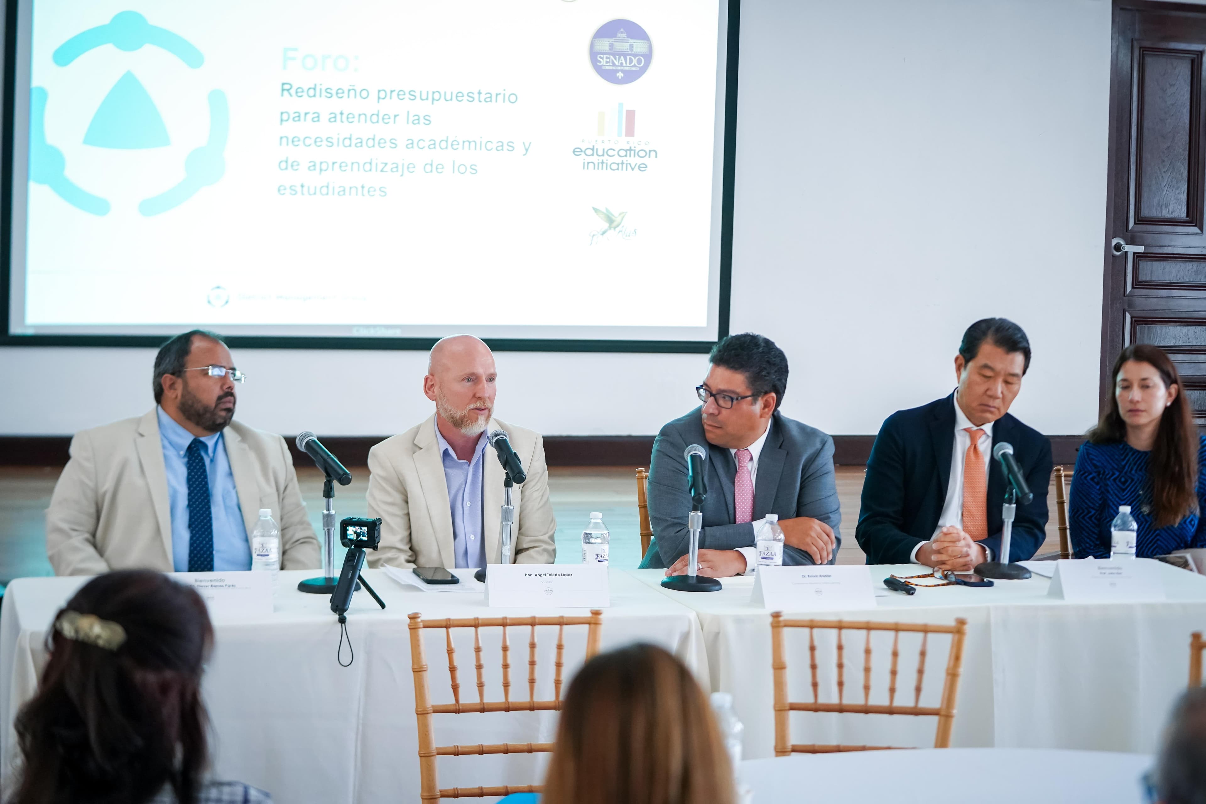 Celebran foro sobre necesidades académicas de estudiantes