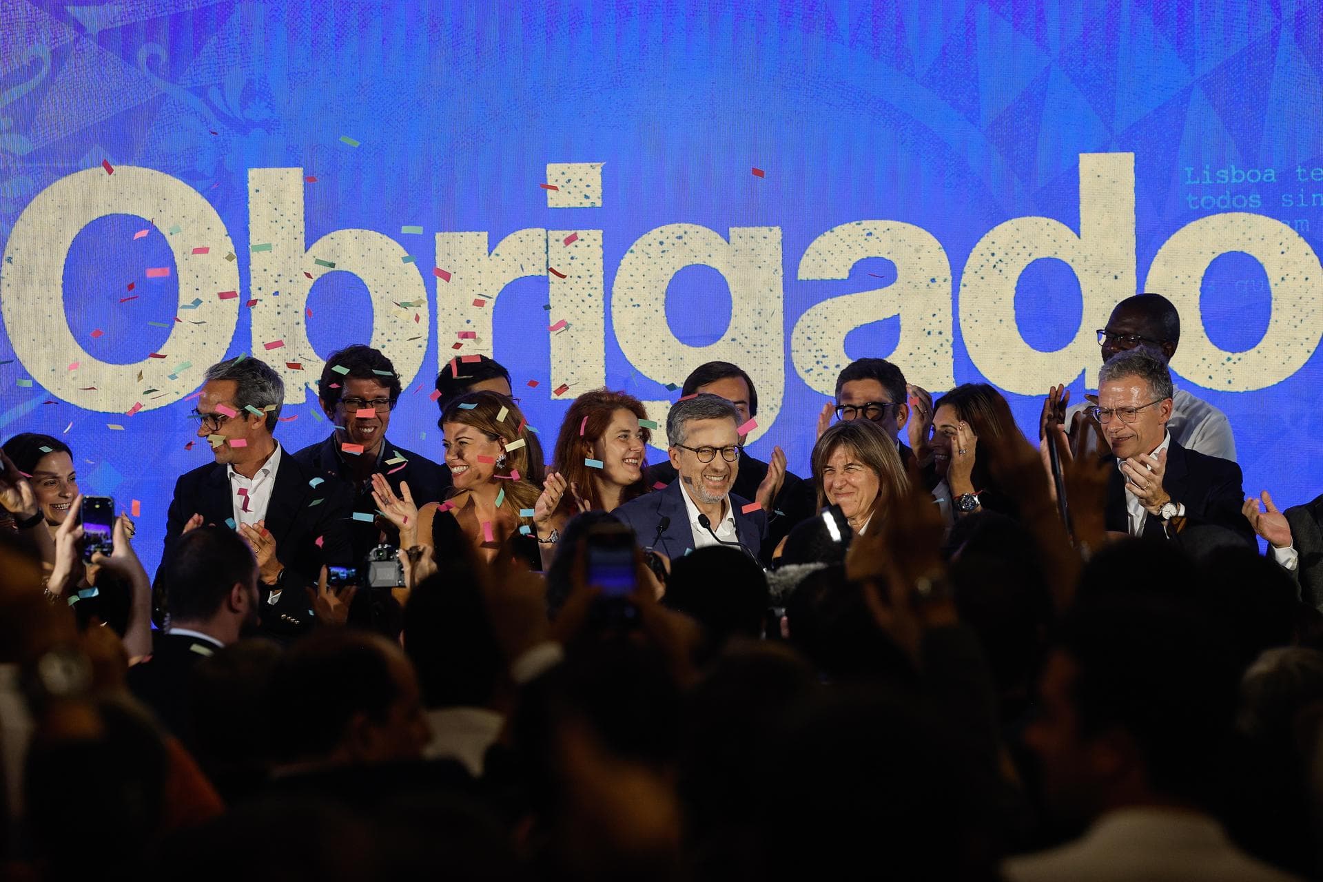 Portugal sigue bipartidista a nivel municipal, vira al centroderecha y Chega se desinfla